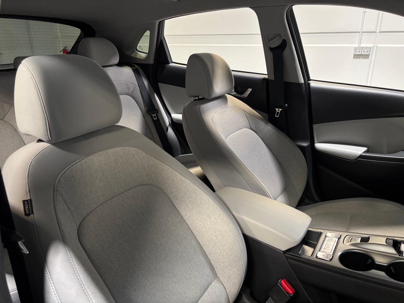 Thumbnail: 2023 Hyundai Kona - 2