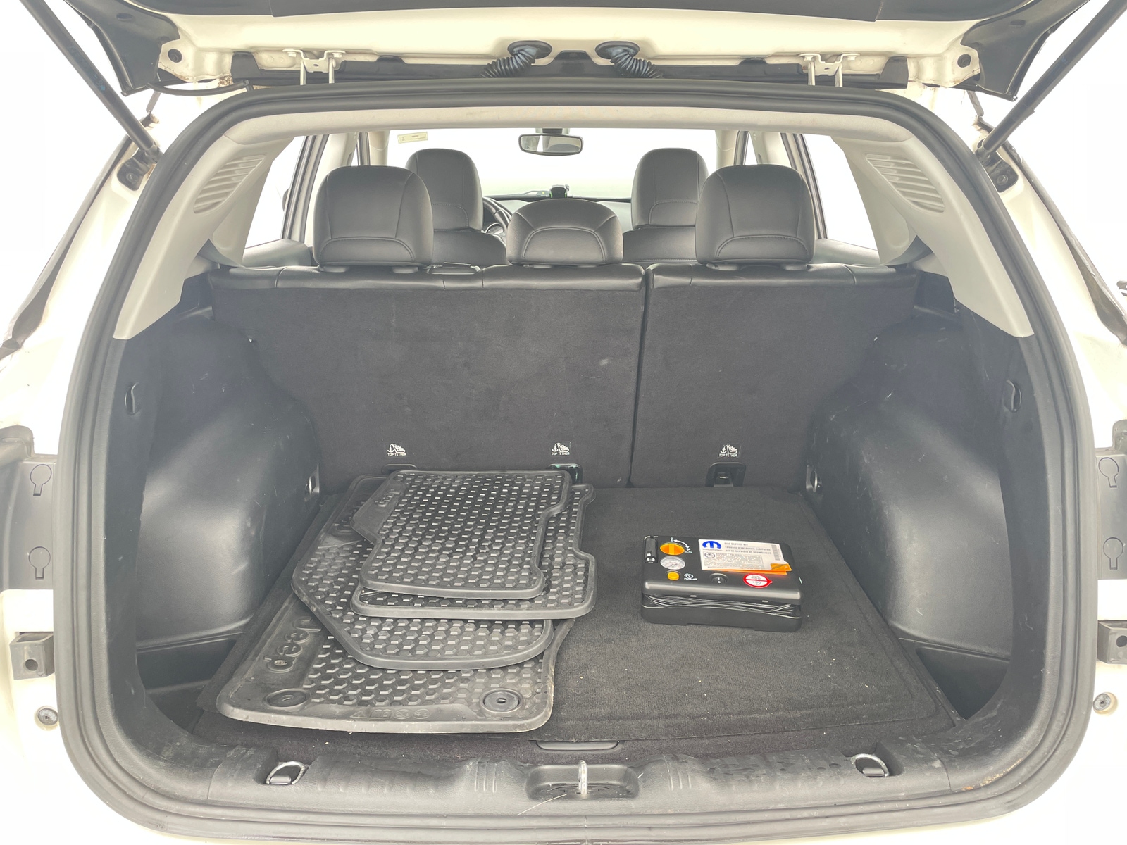 Thumbnail: 2018 Jeep Compass - 7