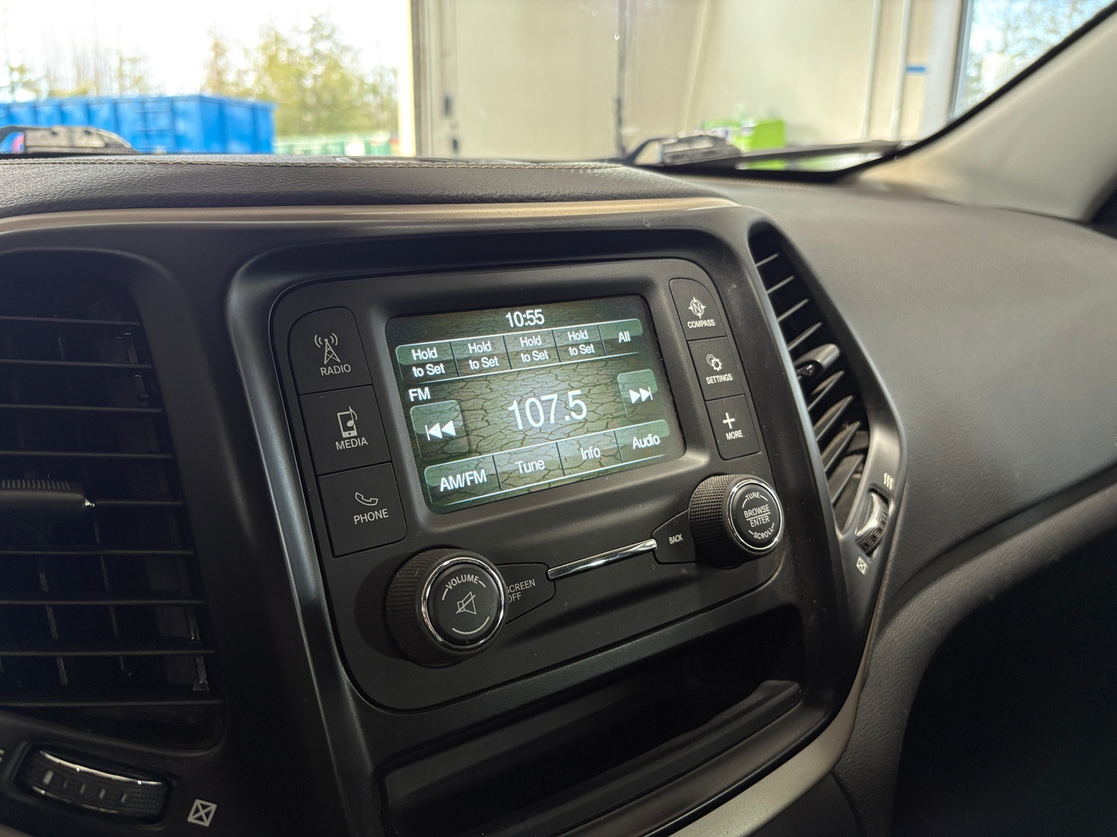 Thumbnail: 2016 Jeep Cherokee - 4