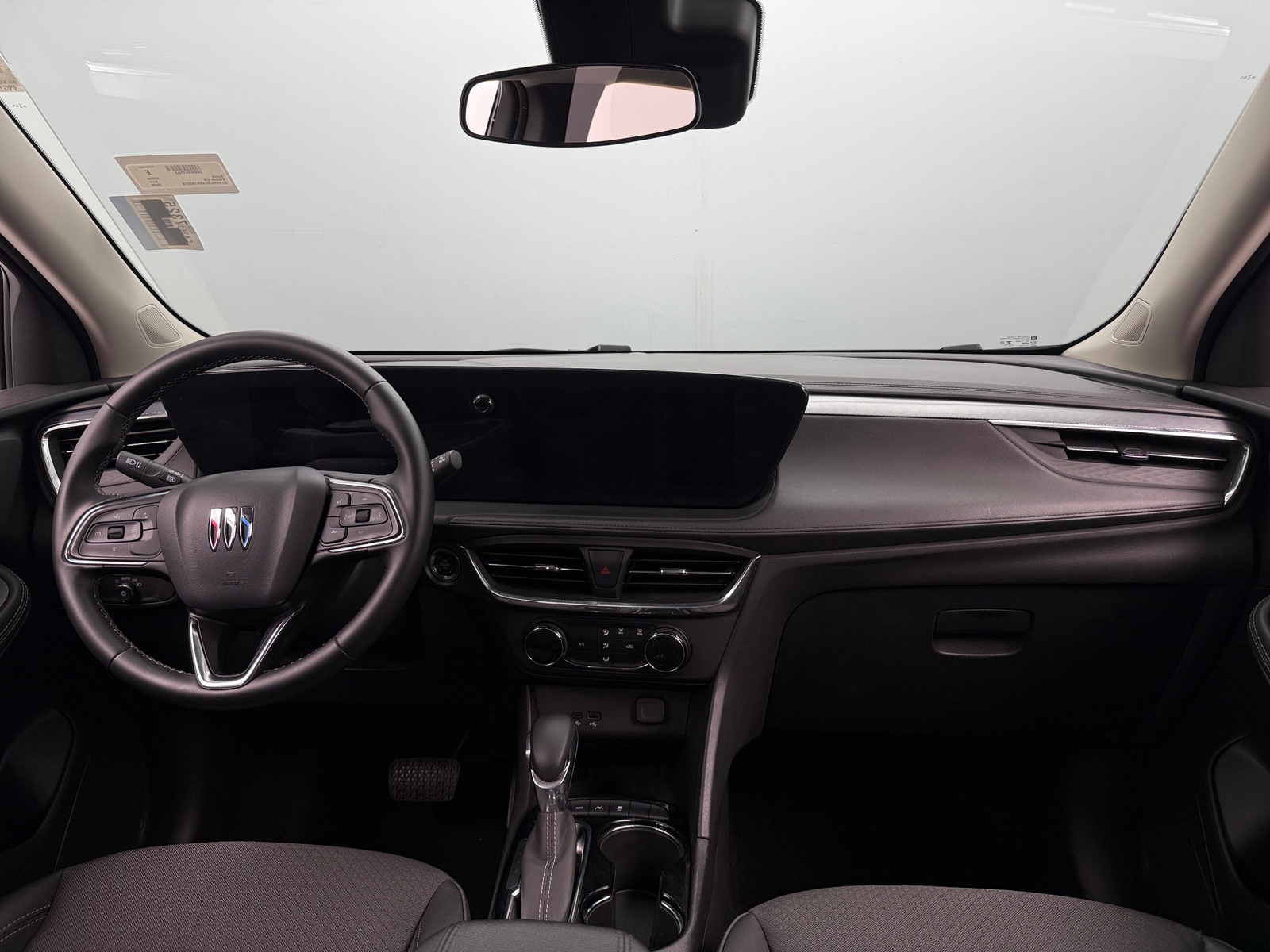 Thumbnail: 2025 Buick Encore GX - 3