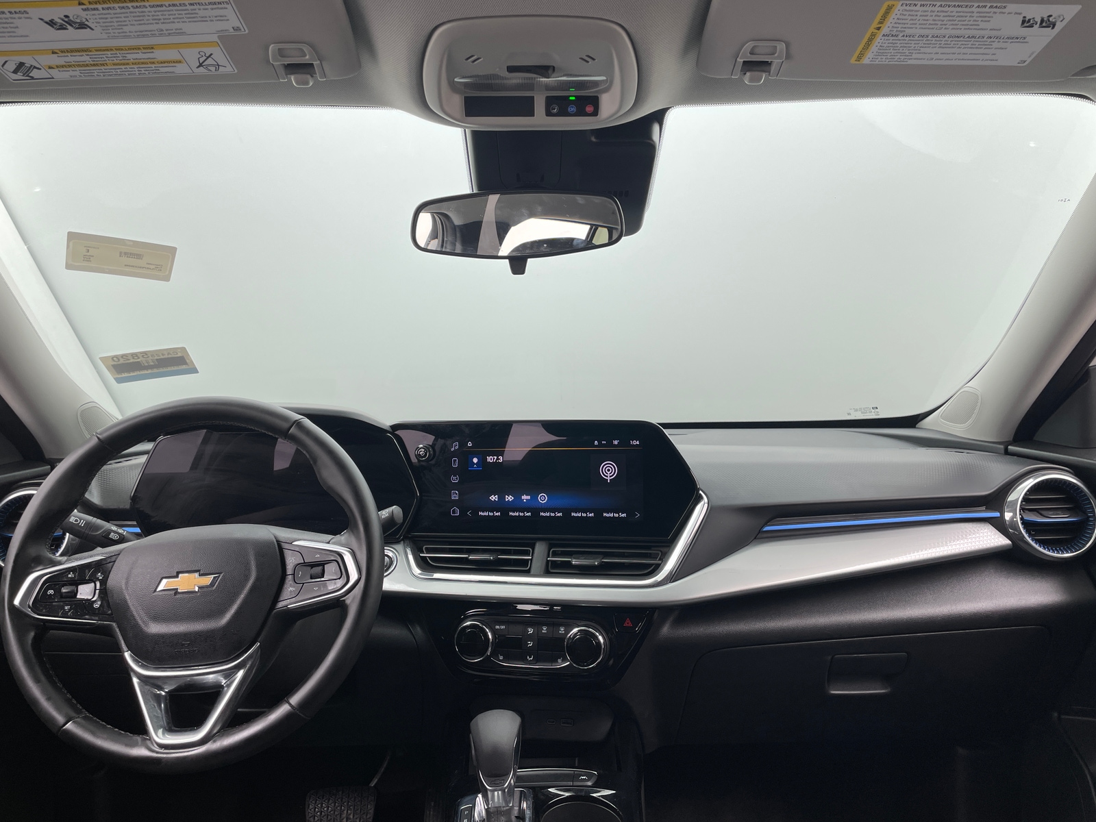 Thumbnail: 2025 Chevrolet Trax - 3