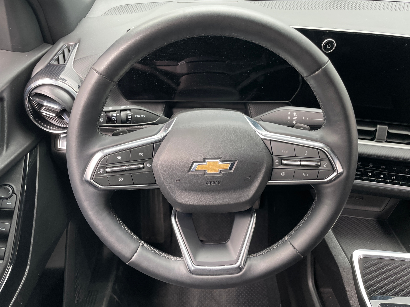 Thumbnail: 2025 Chevrolet Equinox - 5