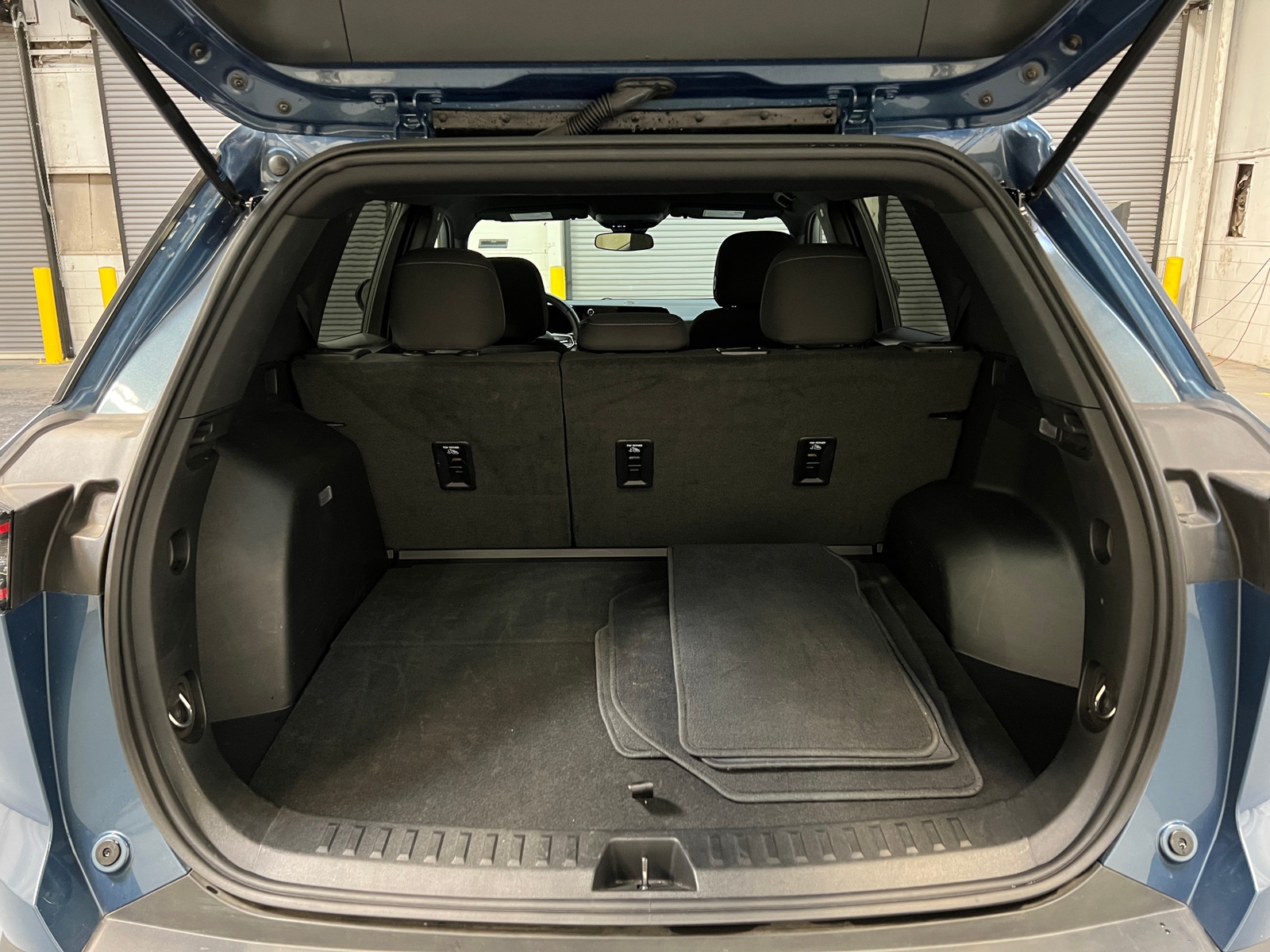 Thumbnail: 2025 Chevrolet Equinox - 7