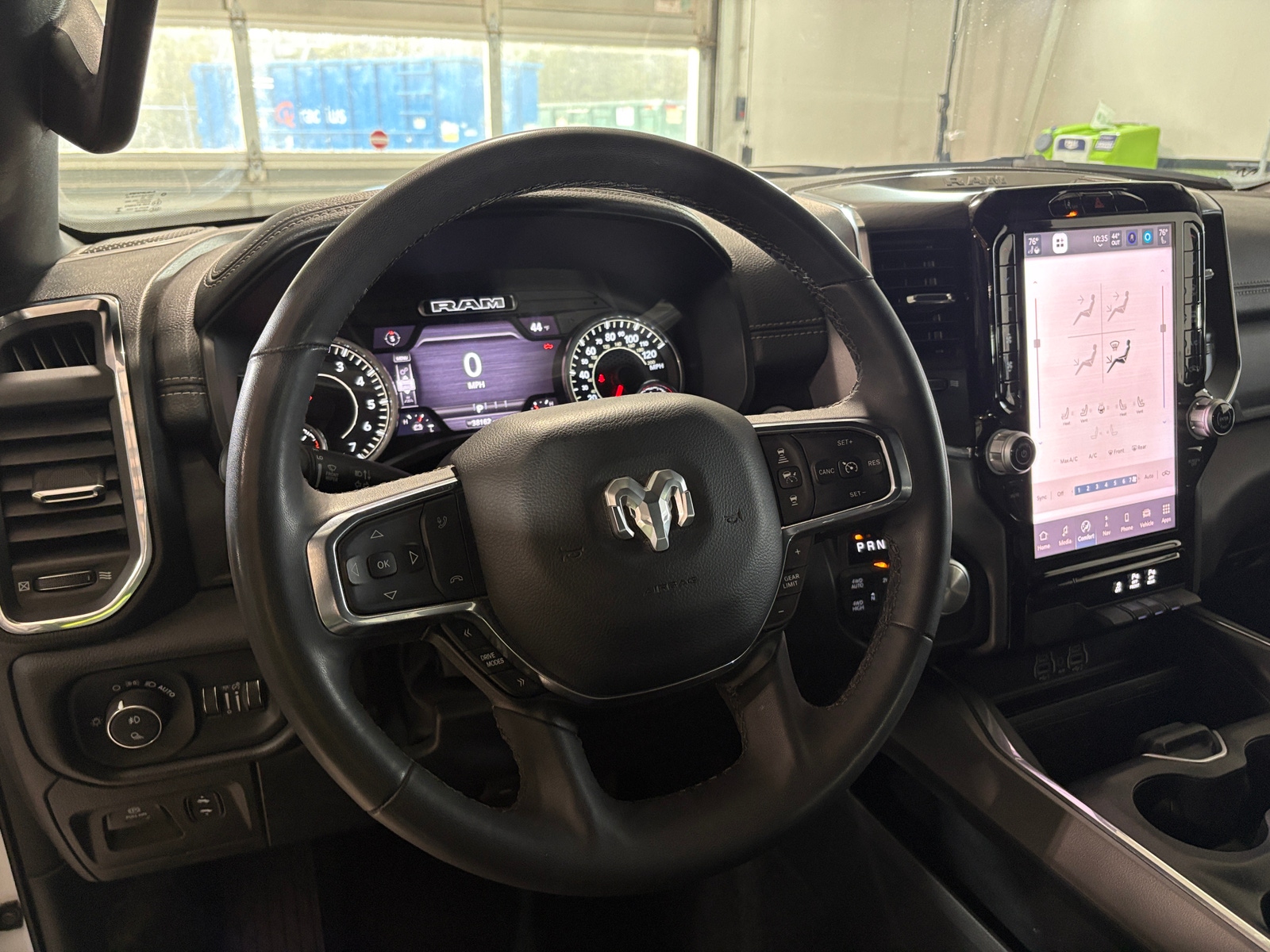 Thumbnail: 2025 RAM 1500 - 4