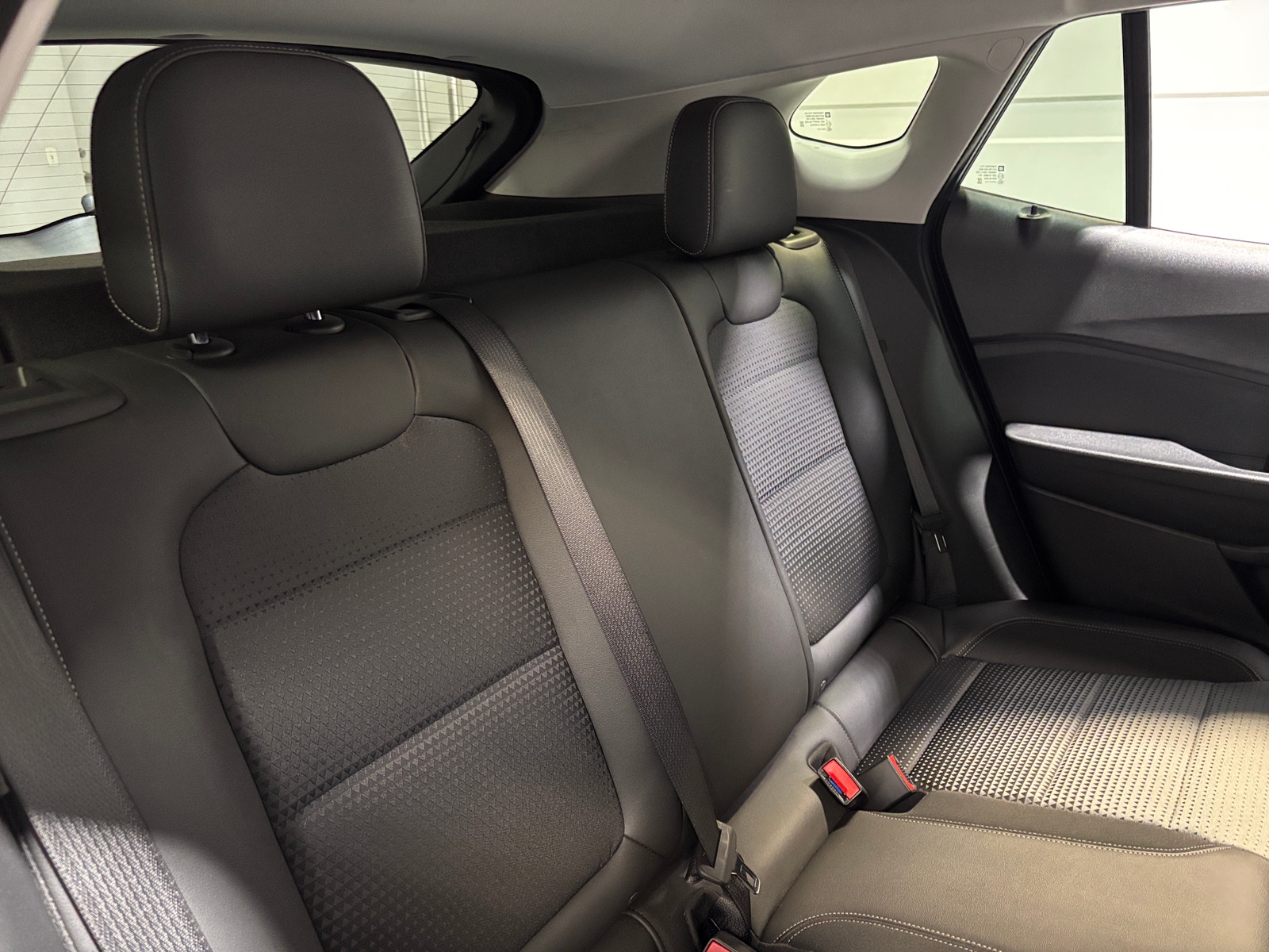 Thumbnail: 2025 Chevrolet Trax - 6