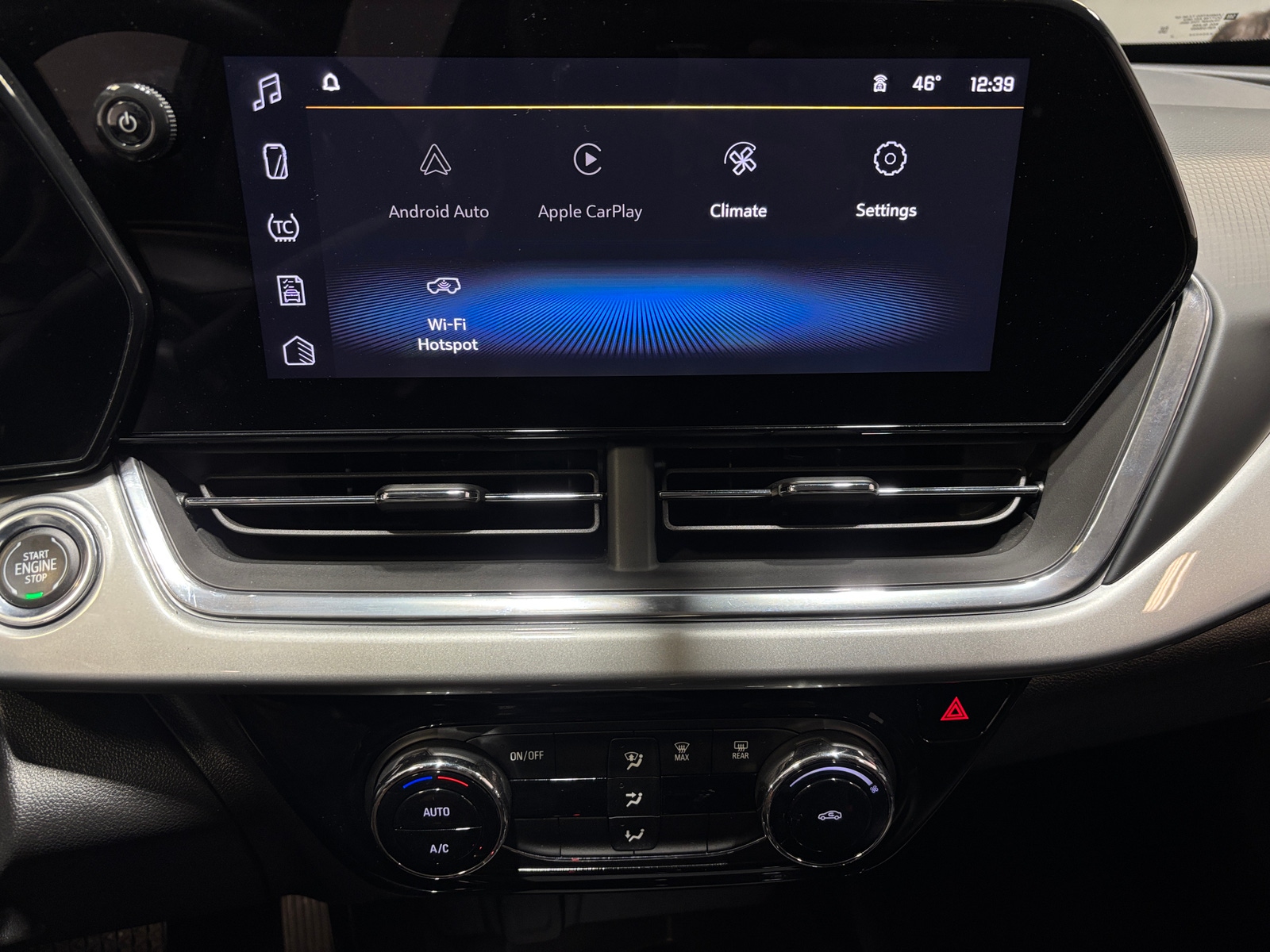 Thumbnail: 2025 Chevrolet Trax - 4