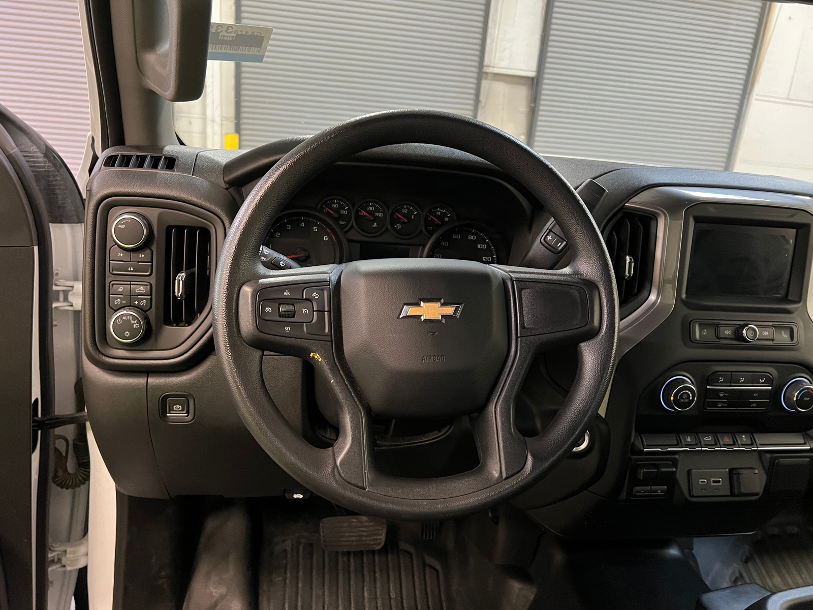 Thumbnail: 2024 Chevrolet Silverado 2500 - 5