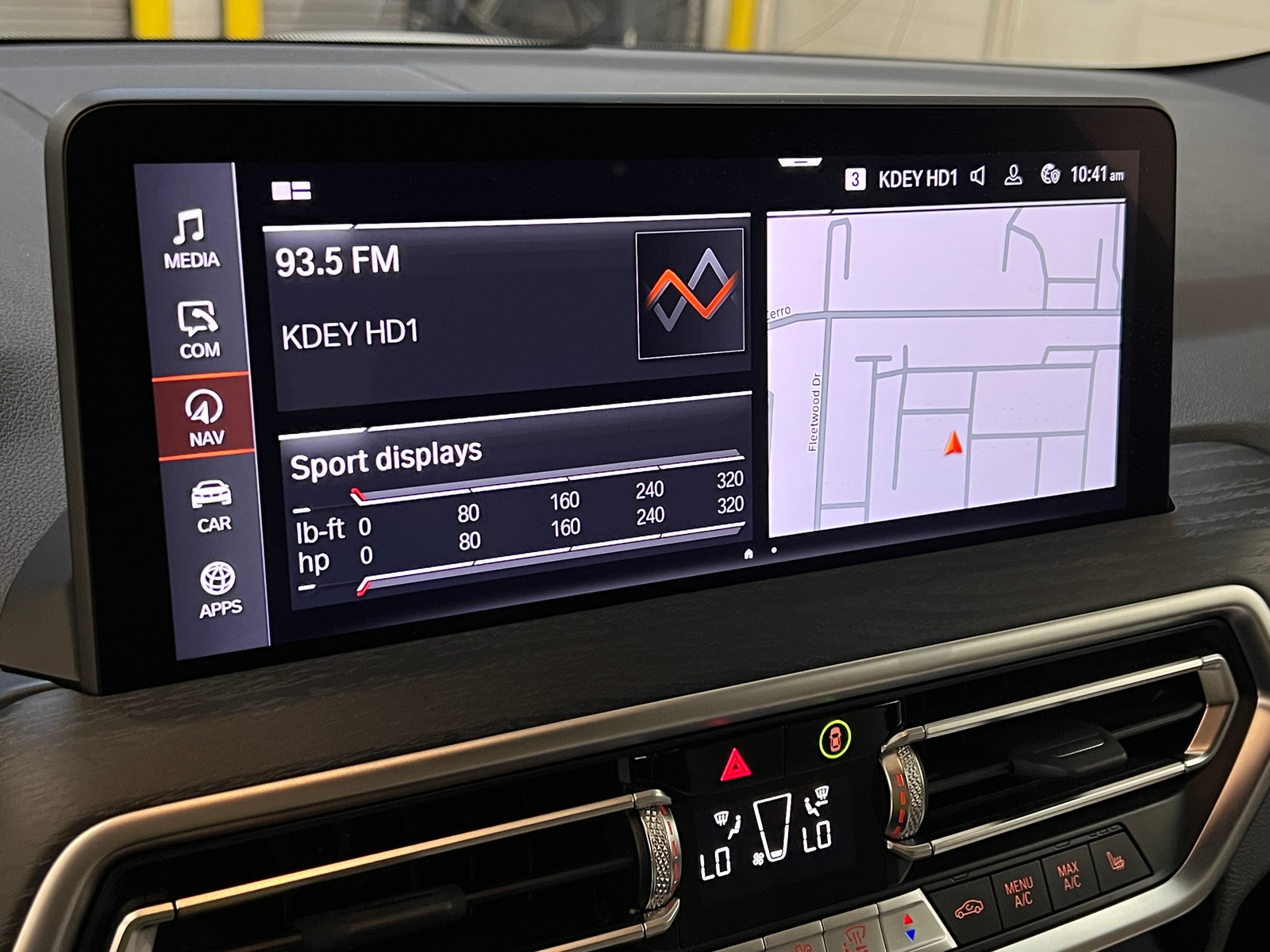 Thumbnail: 2025 BMW X4 - 3