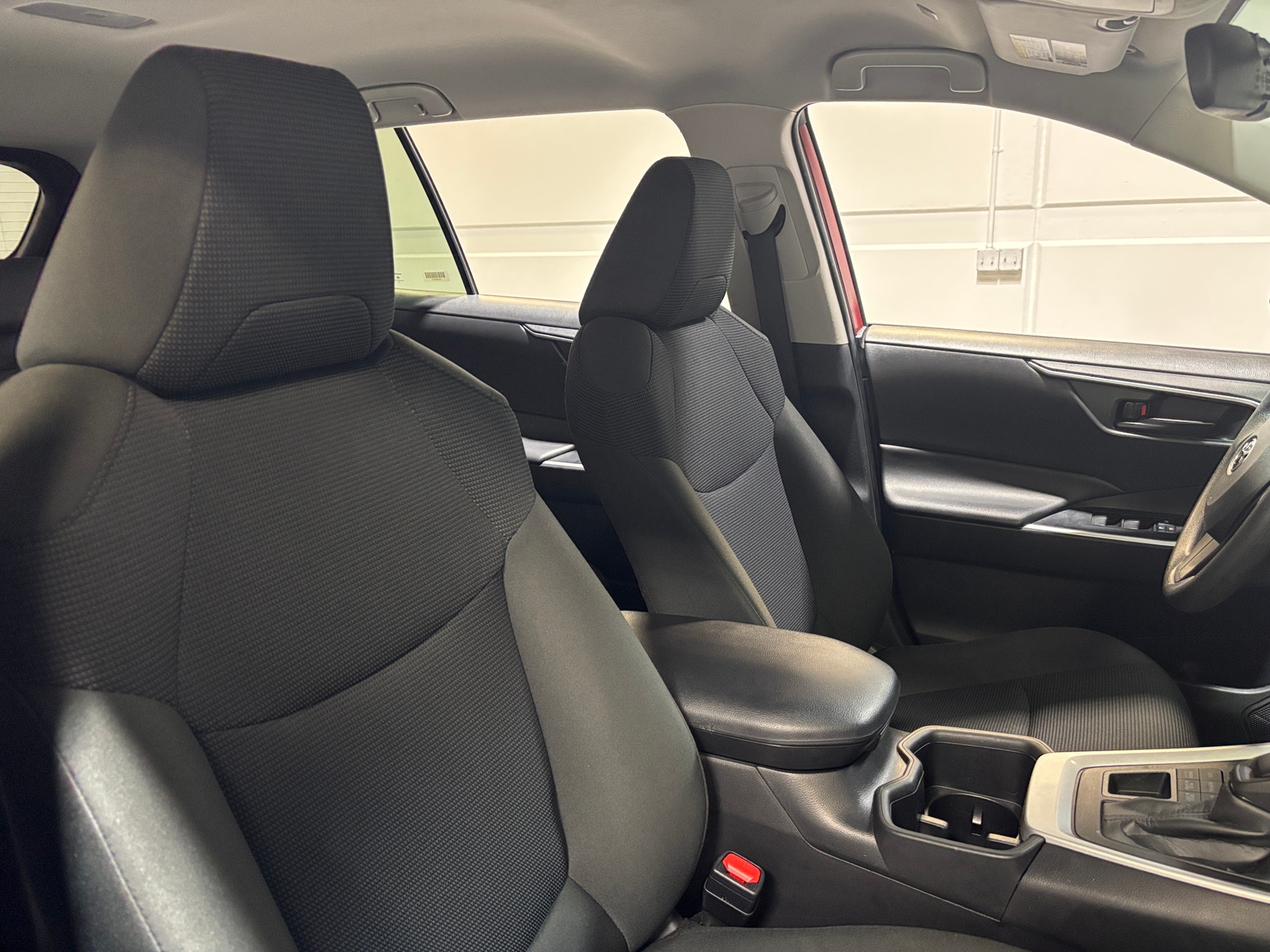 Thumbnail: 2024 Toyota RAV4 - 2