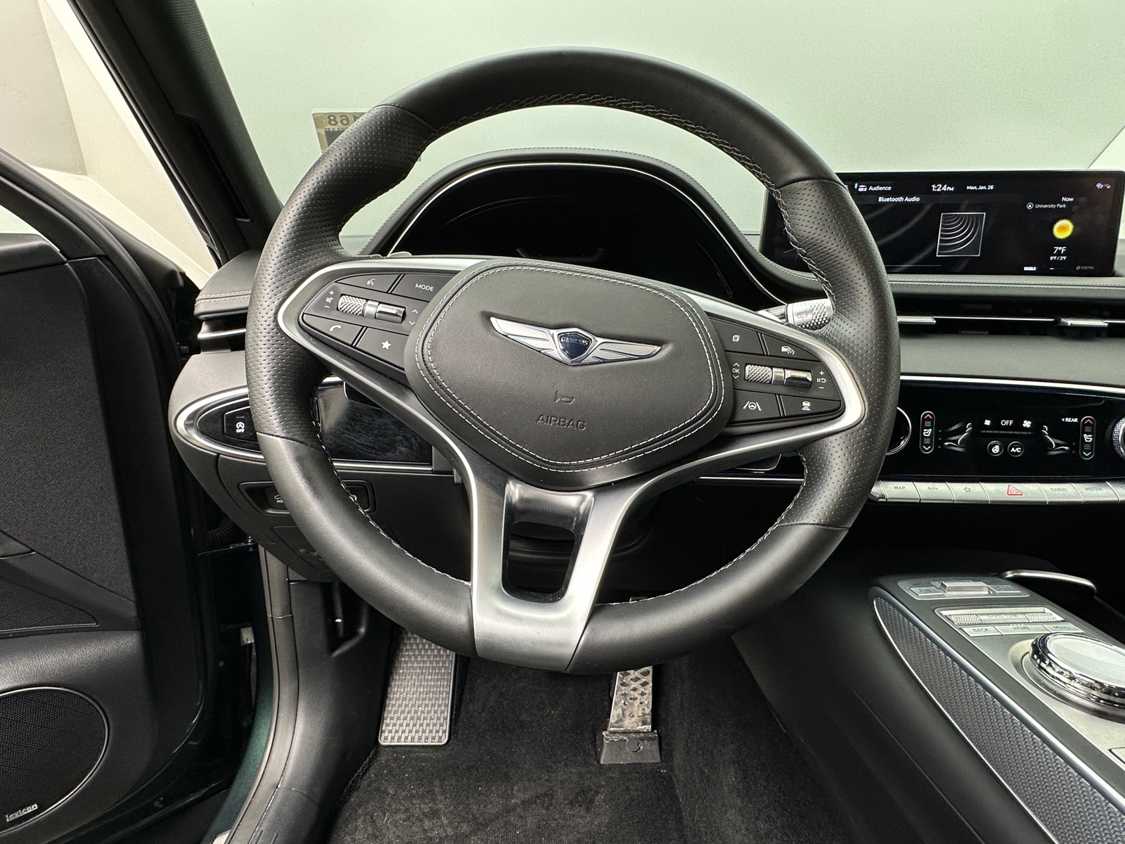 Thumbnail: 2023 Genesis GV70 - 4