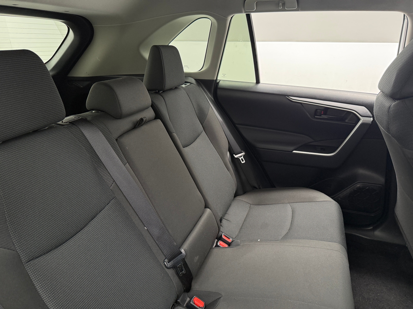 Thumbnail: 2025 Toyota RAV4 - 6