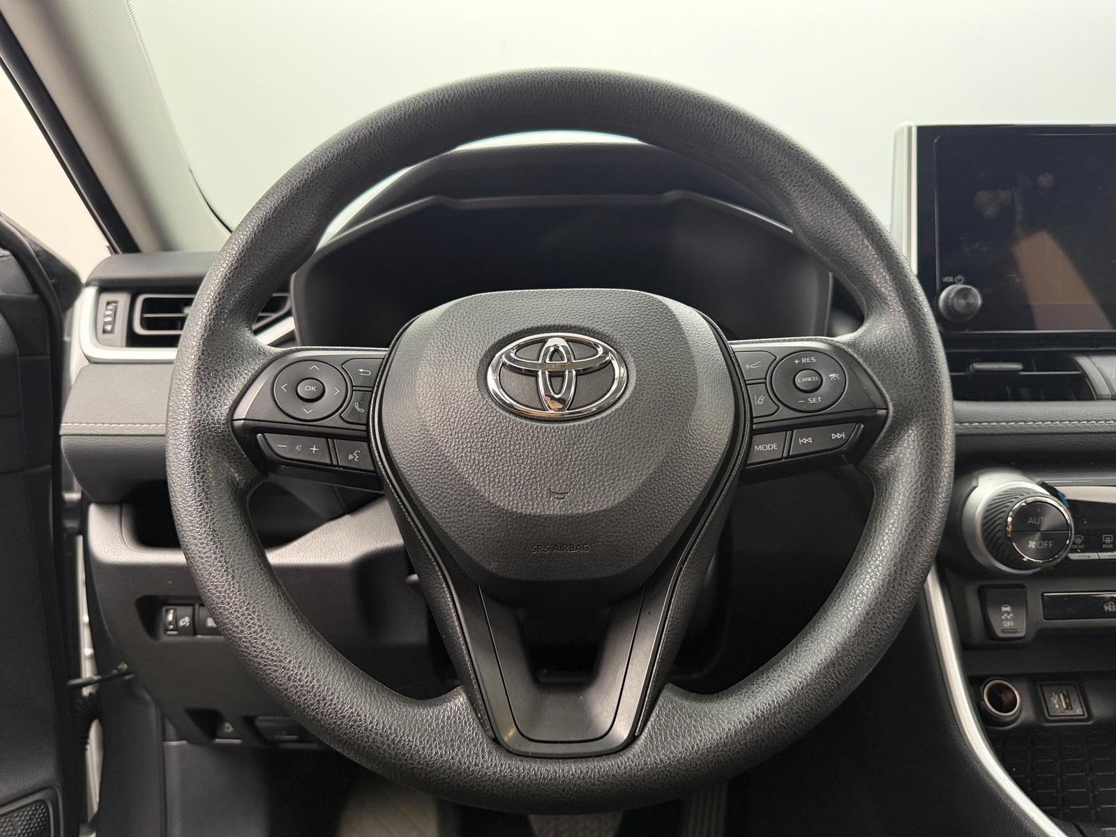 Thumbnail: 2025 Toyota RAV4 - 5