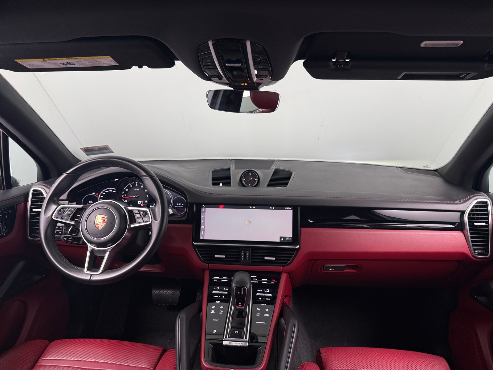 Thumbnail: 2019 Porsche Cayenne - 2