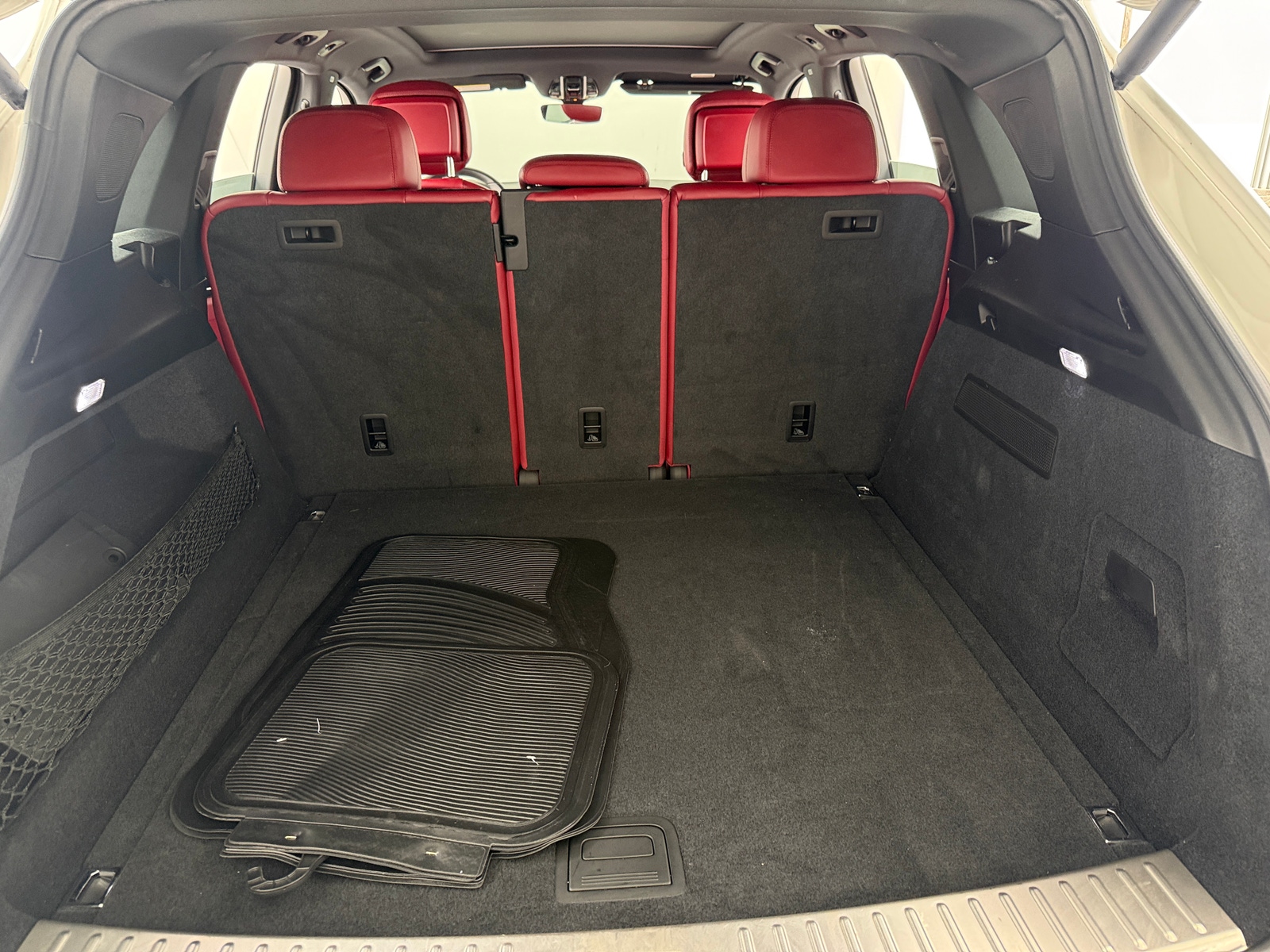 Thumbnail: 2019 Porsche Cayenne - 6