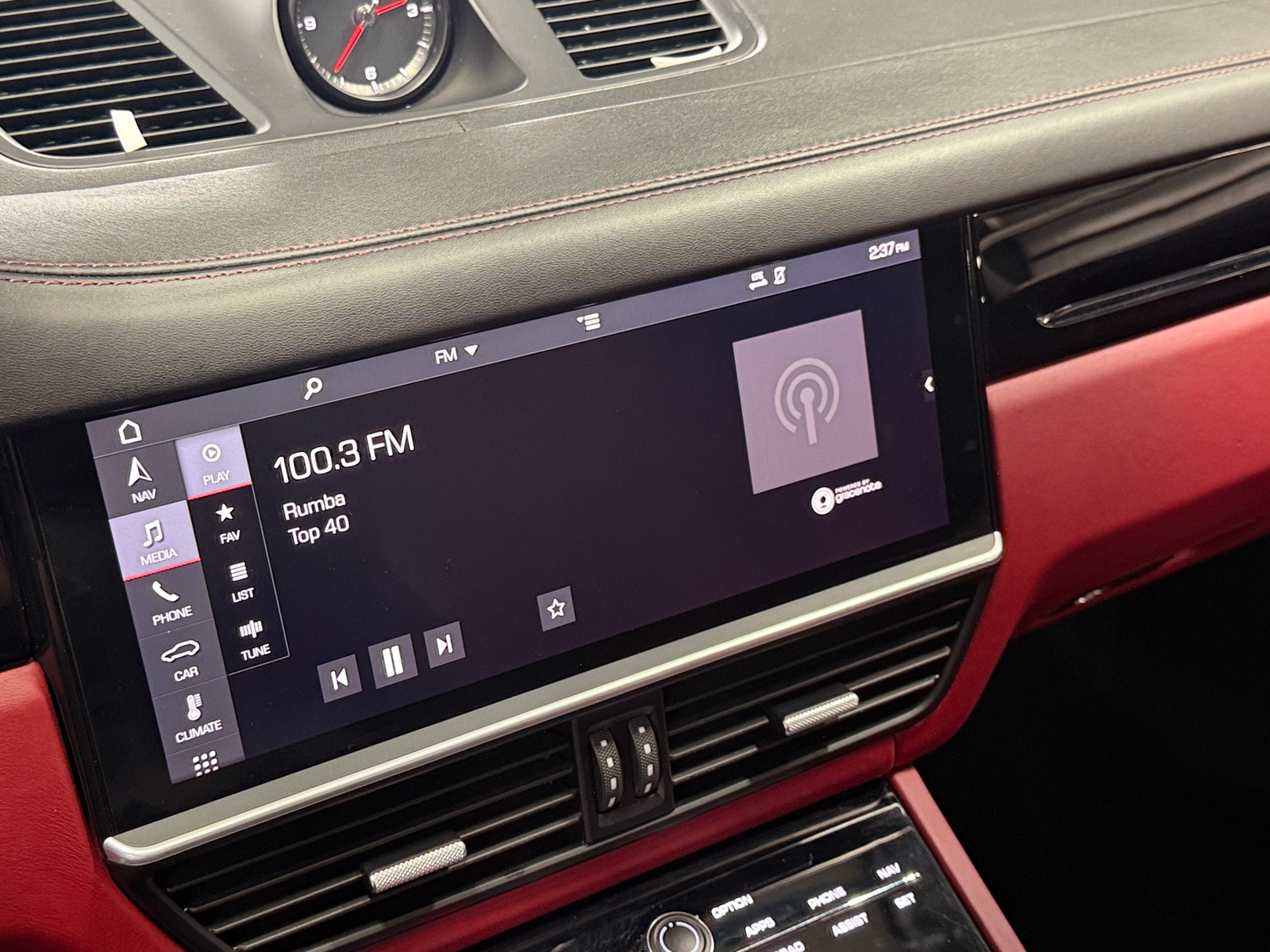 Thumbnail: 2019 Porsche Cayenne - 3