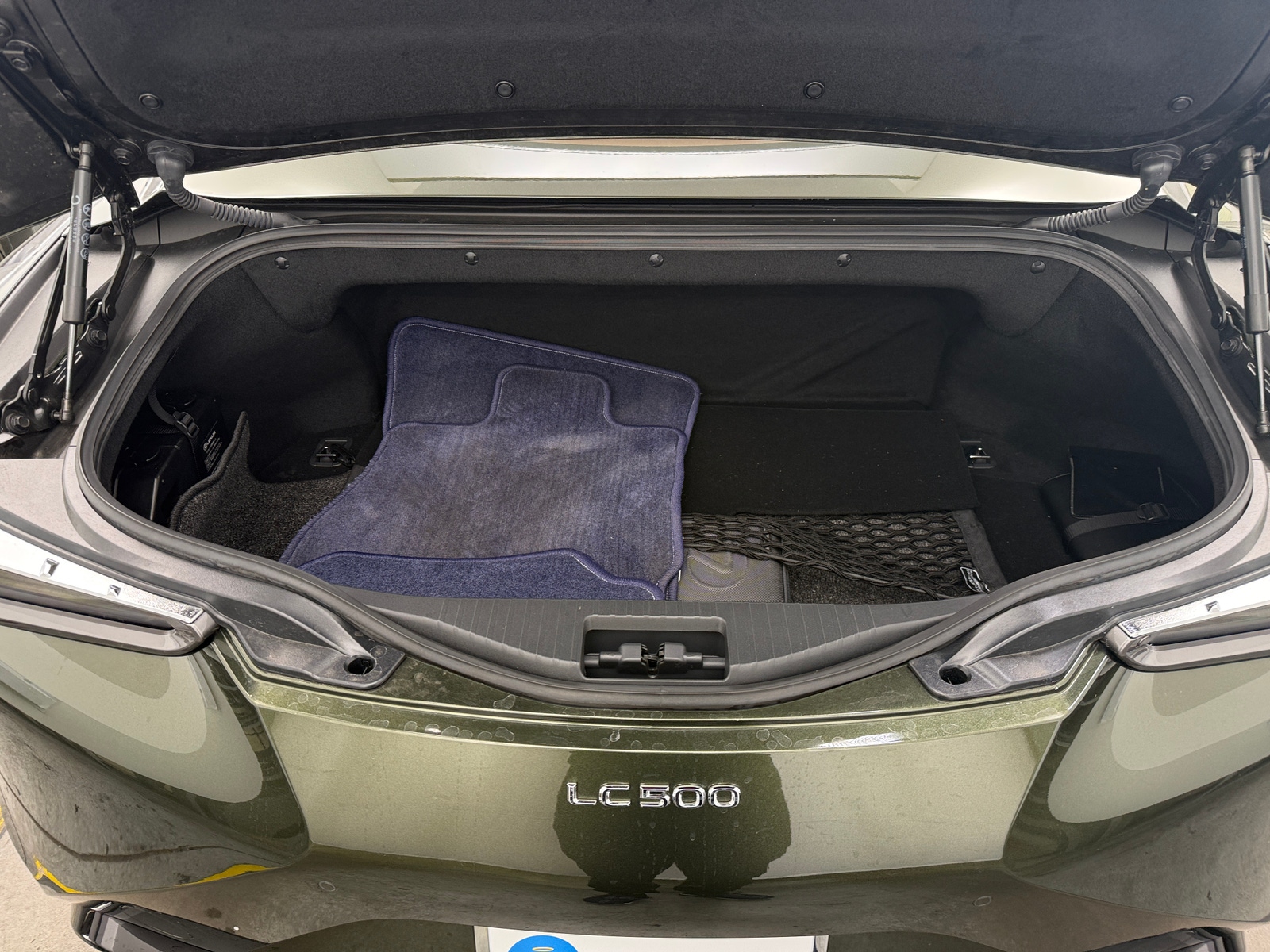 Thumbnail: 2024 Lexus LC - 6