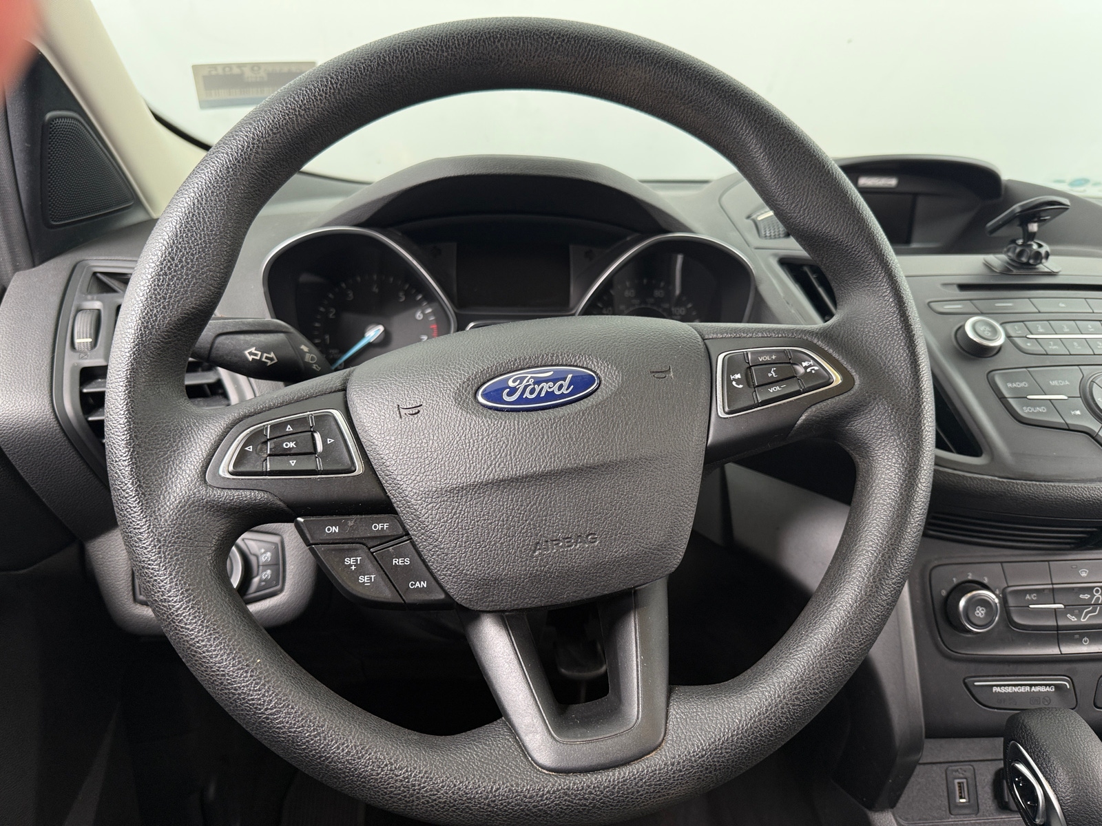 Thumbnail: 2017 Ford Escape - 5