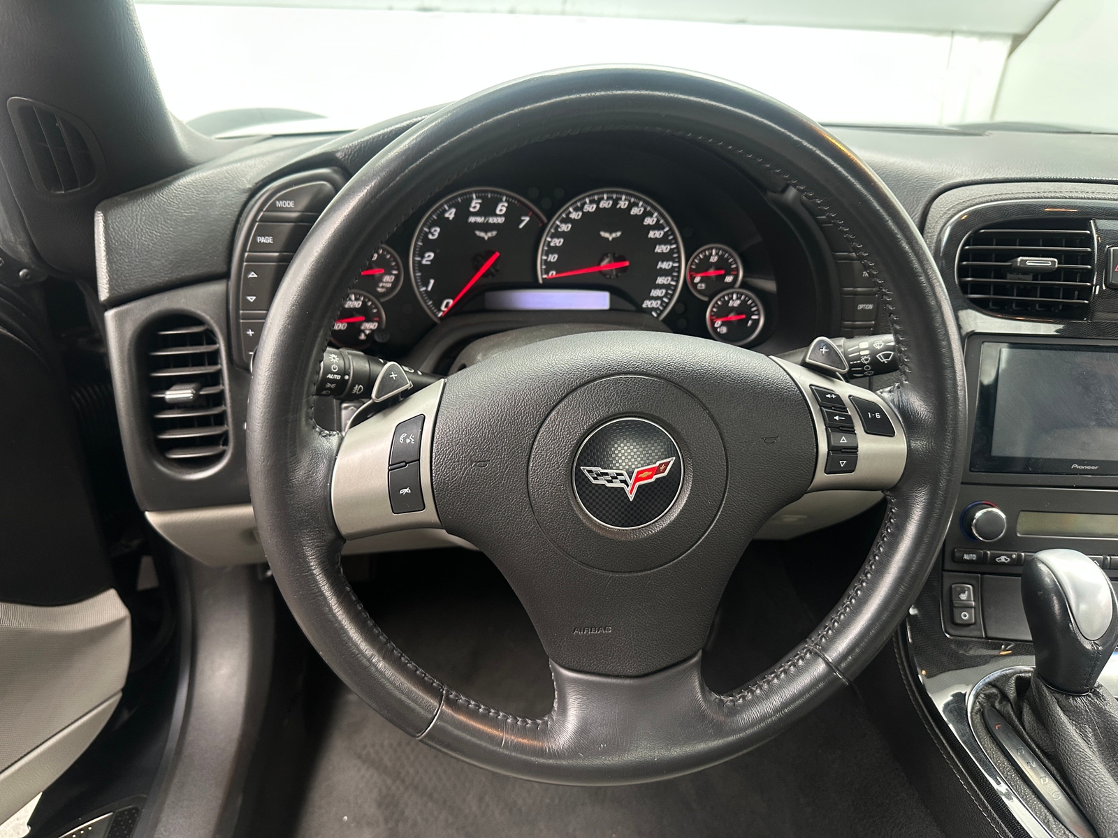 Thumbnail: 2010 Chevrolet Corvette - 3