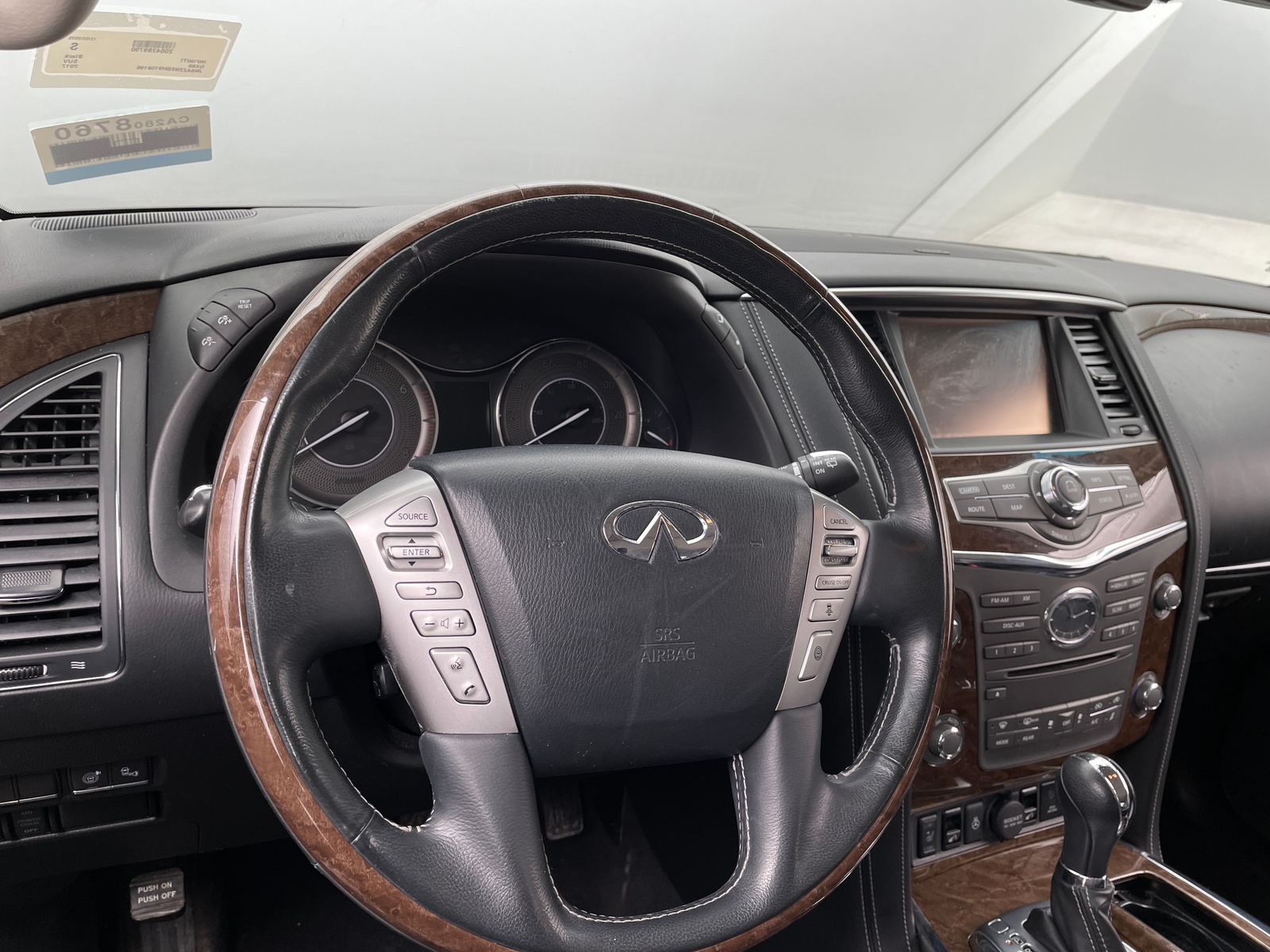 Thumbnail: 2017 INFINITI QX80 - 4