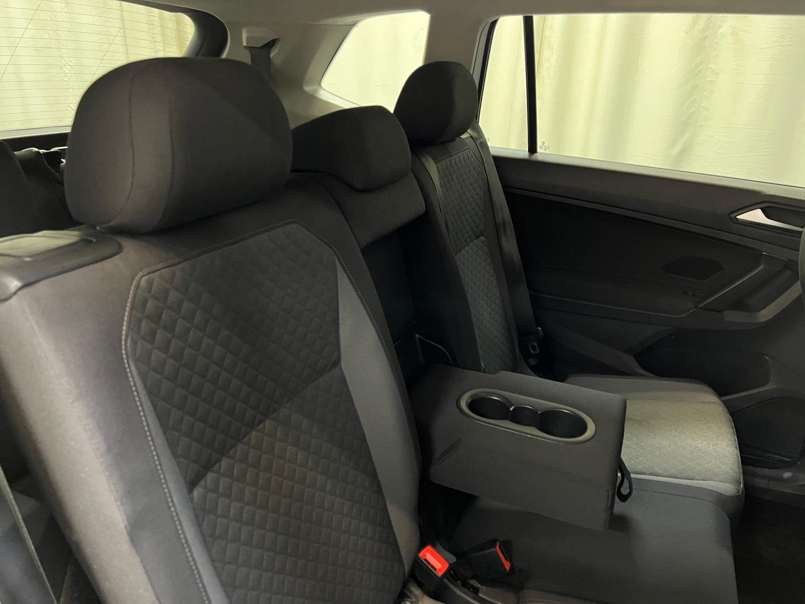 Thumbnail: 2019 Volkswagen Tiguan - 6