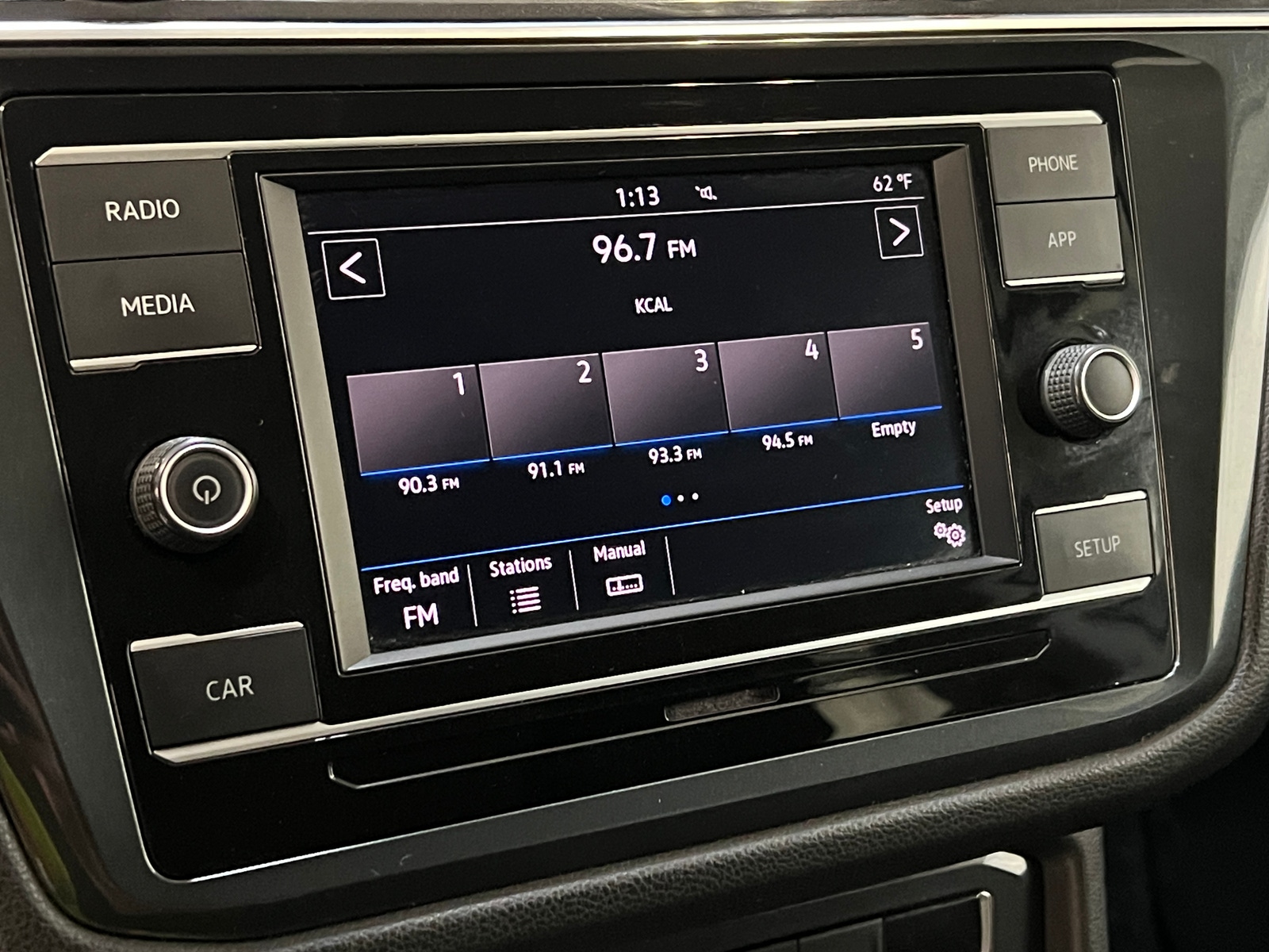 Thumbnail: 2019 Volkswagen Tiguan - 4