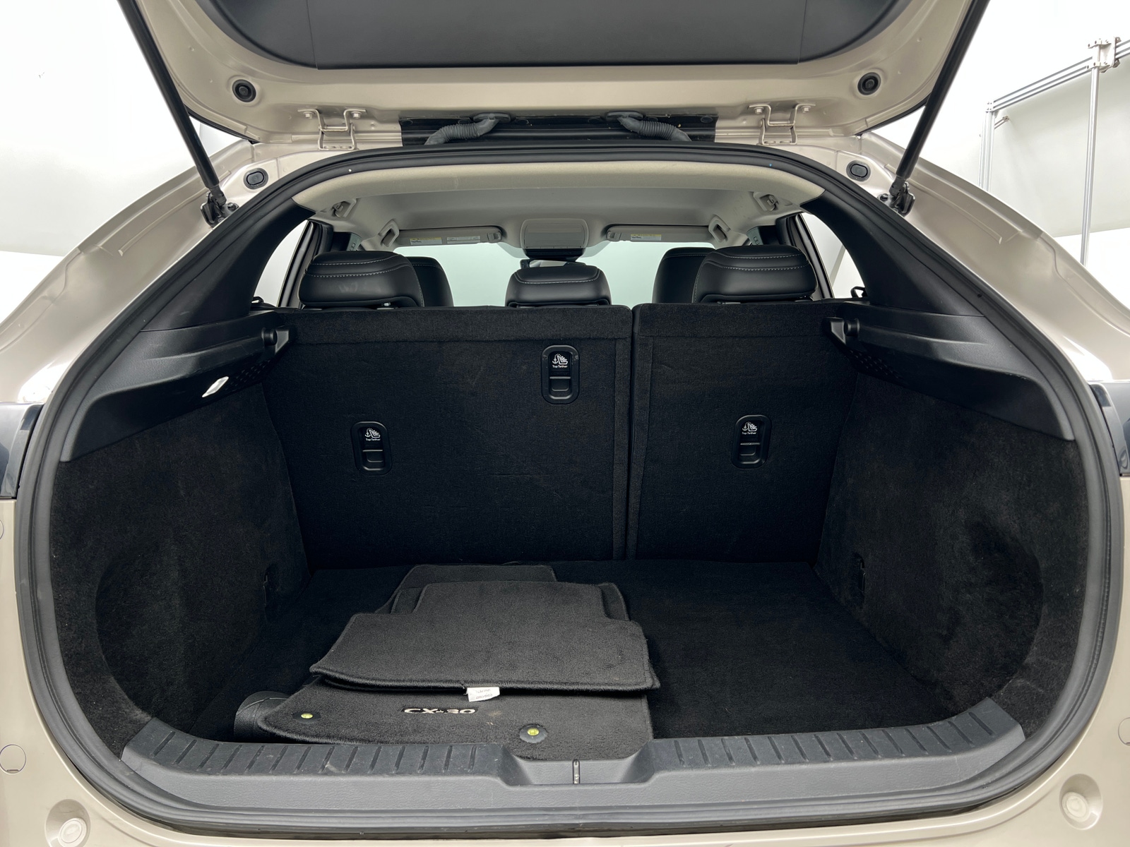 Thumbnail: 2024 Mazda CX-30 - 6