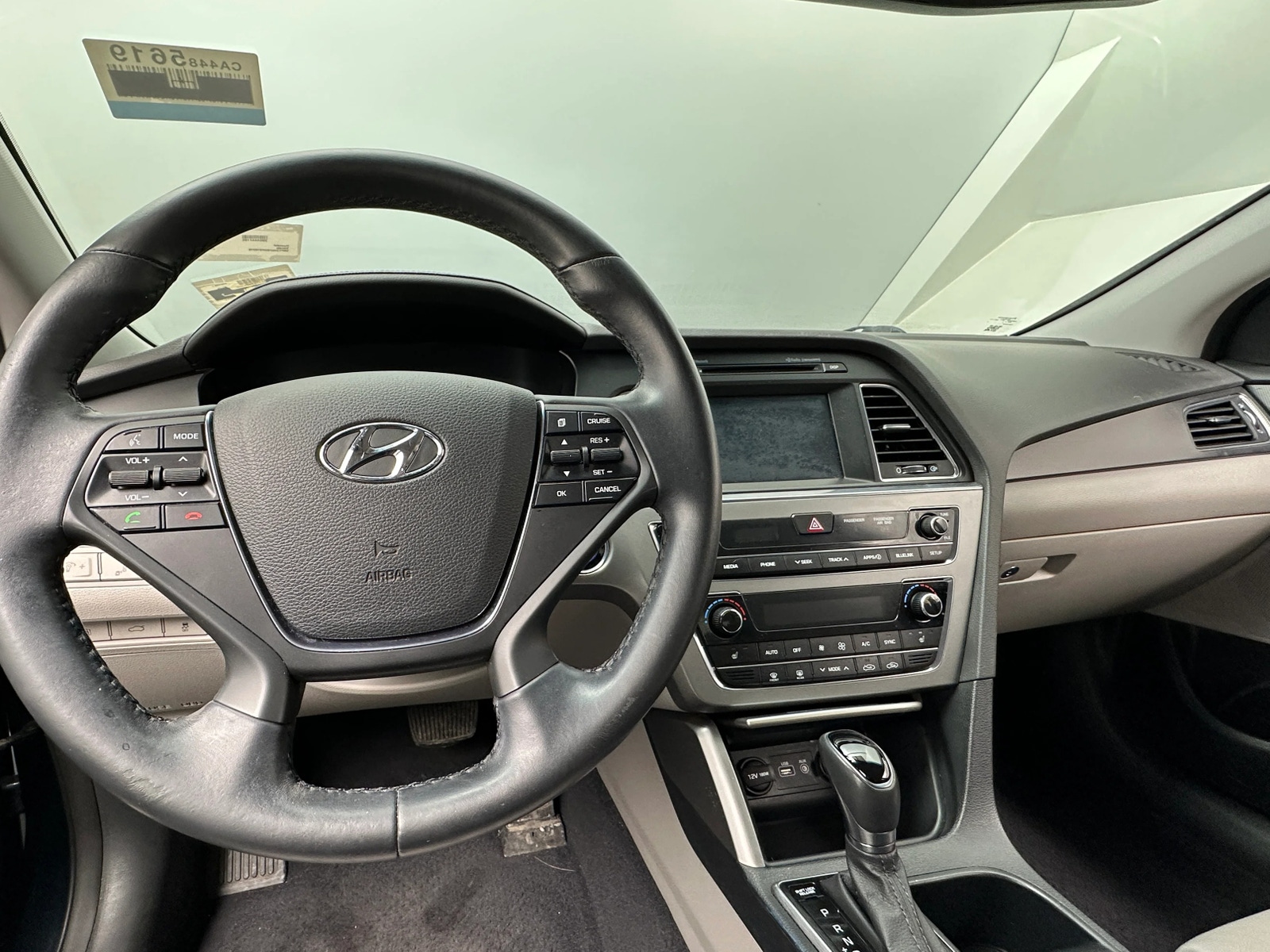 Thumbnail: 2016 Hyundai Sonata - 2