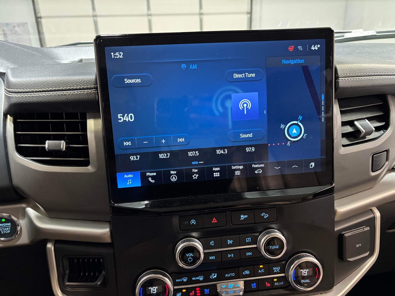 Thumbnail: 2023 Ford Expedition MAX - 3