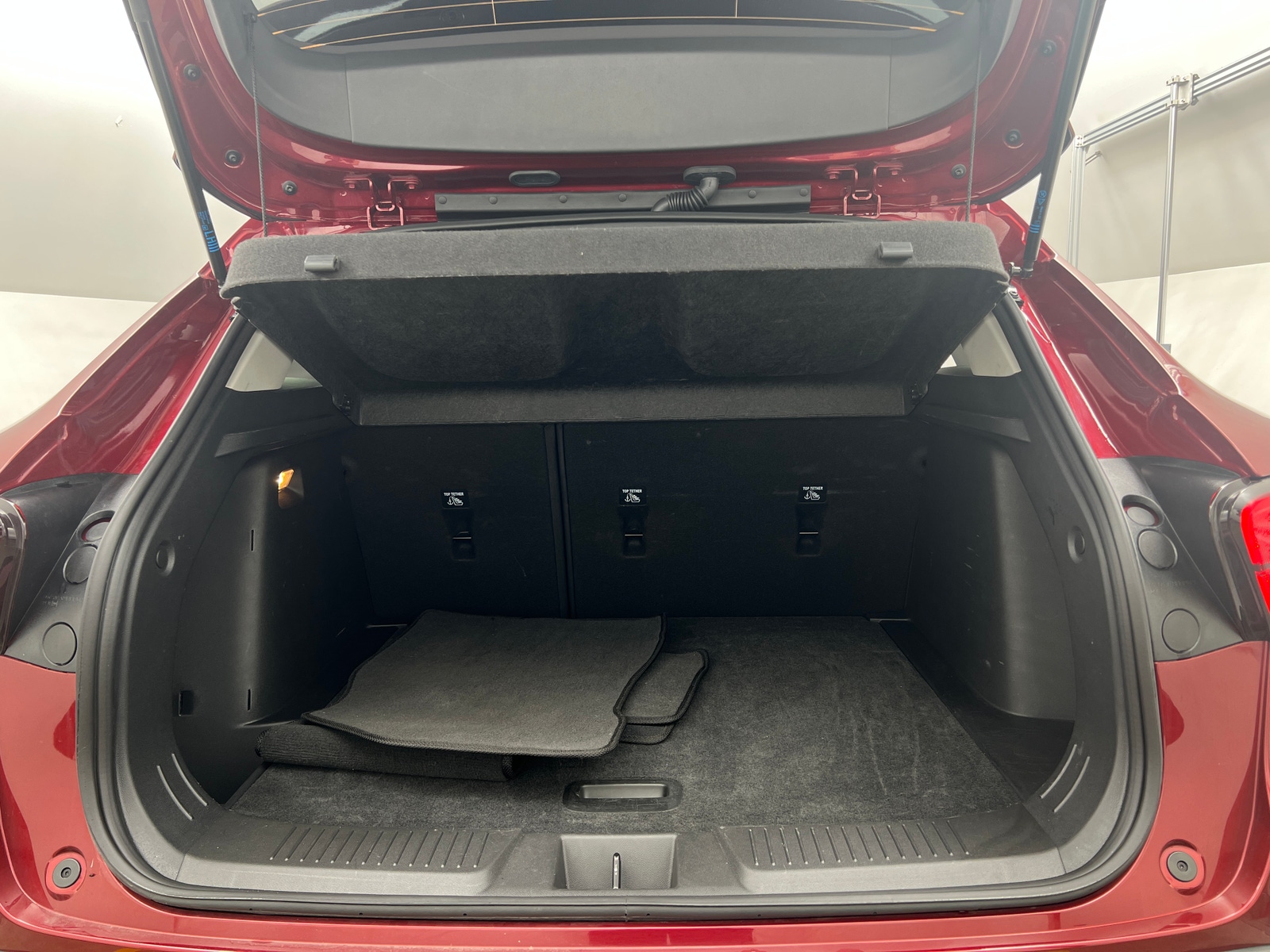 Thumbnail: 2025 Chevrolet Trax - 7