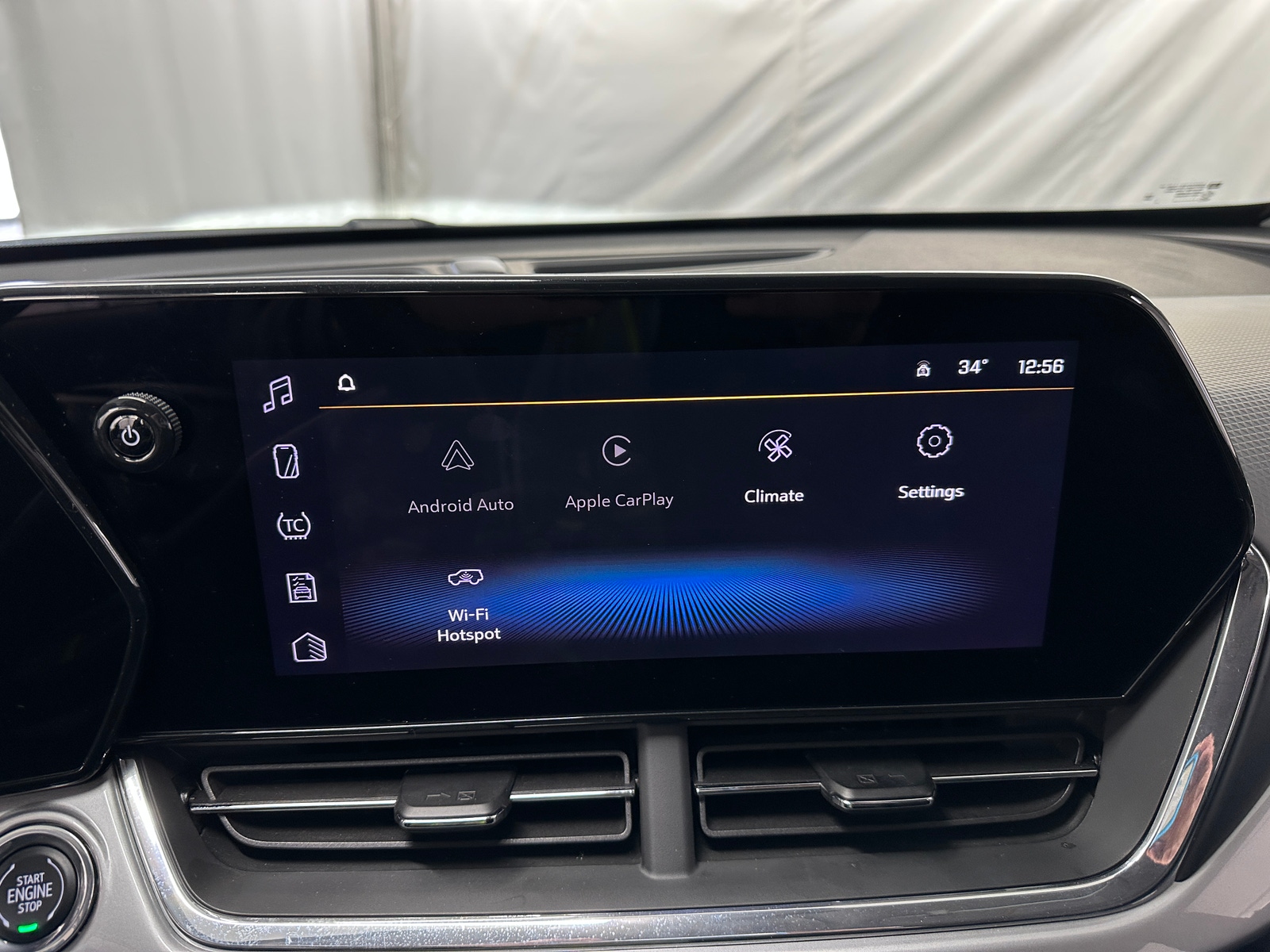 Thumbnail: 2025 Chevrolet Trax - 4