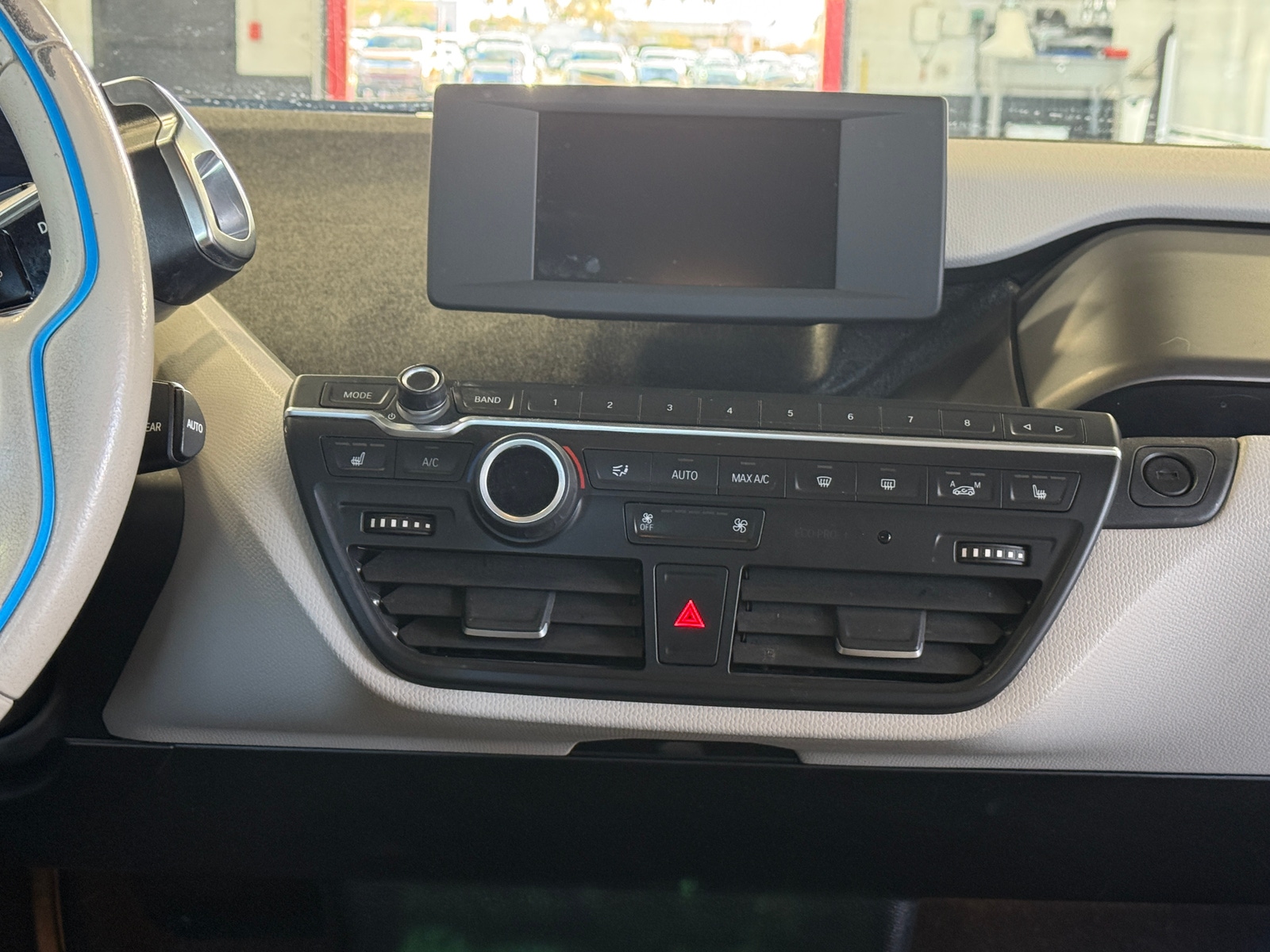 Thumbnail: 2018 BMW i3 - 4