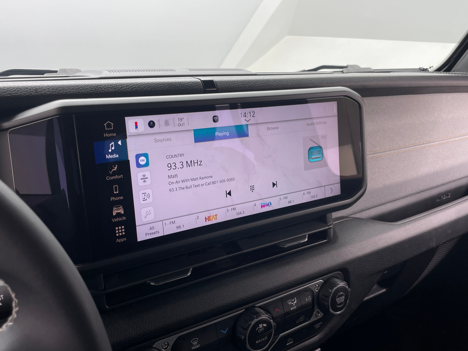 Thumbnail: 2025 Jeep Wrangler - 4