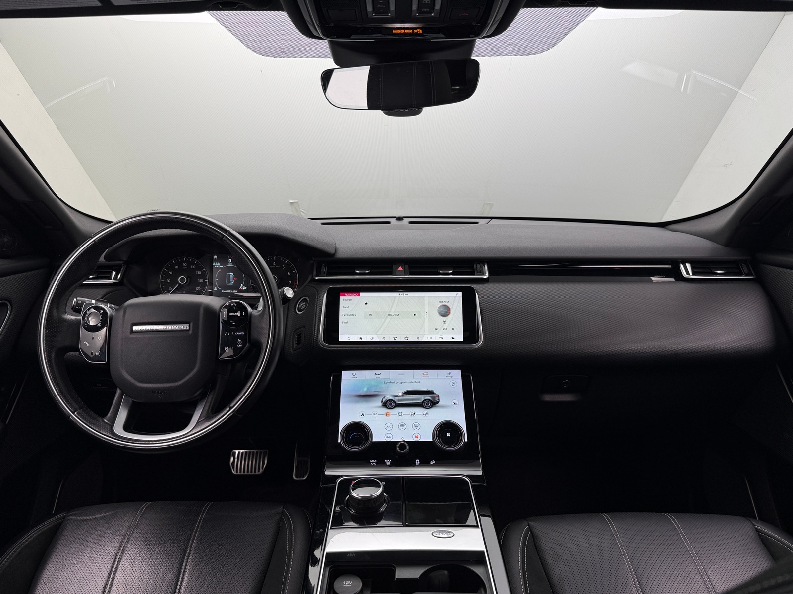 Thumbnail: 2020 Land Rover Range Rover Velar - 2