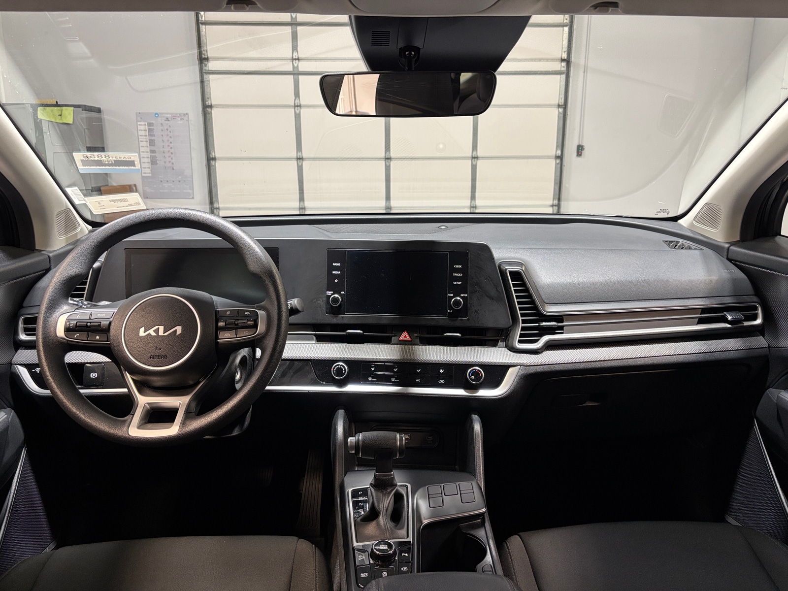 Thumbnail: 2024 Kia Sportage - 3