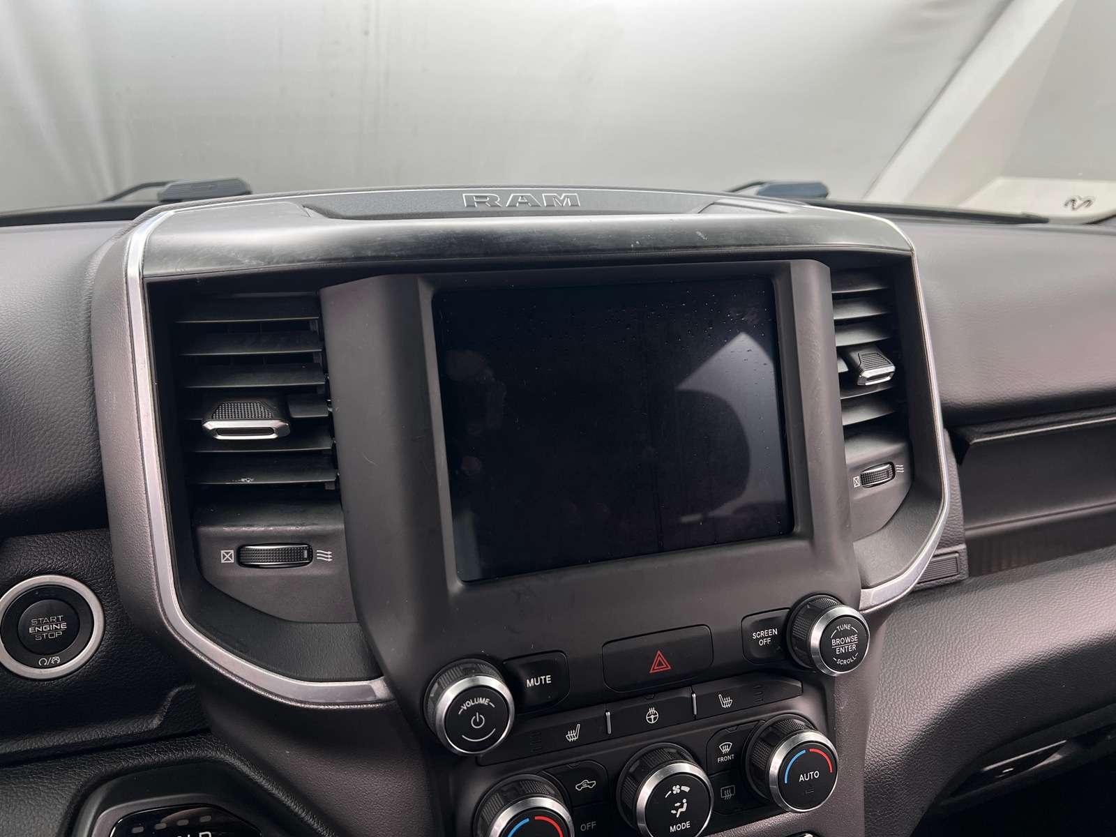 Thumbnail: 2019 RAM 1500 - 3