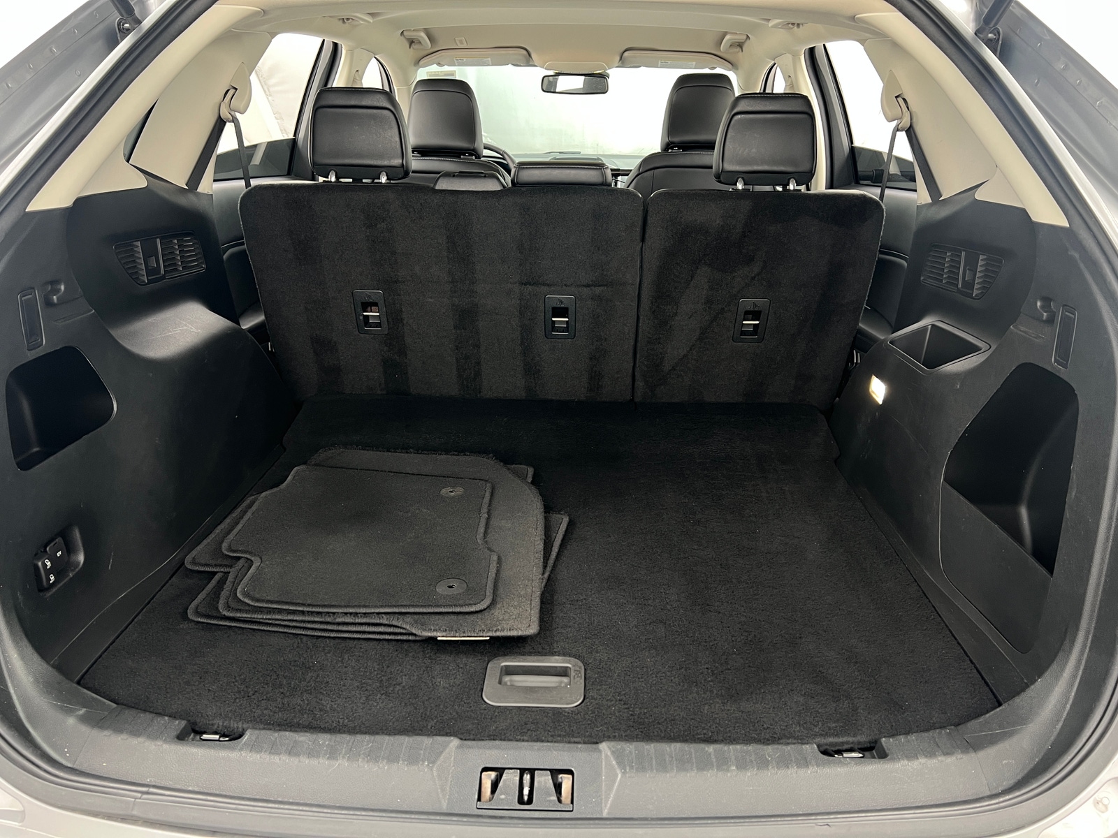 Thumbnail: 2022 Ford Edge - 6