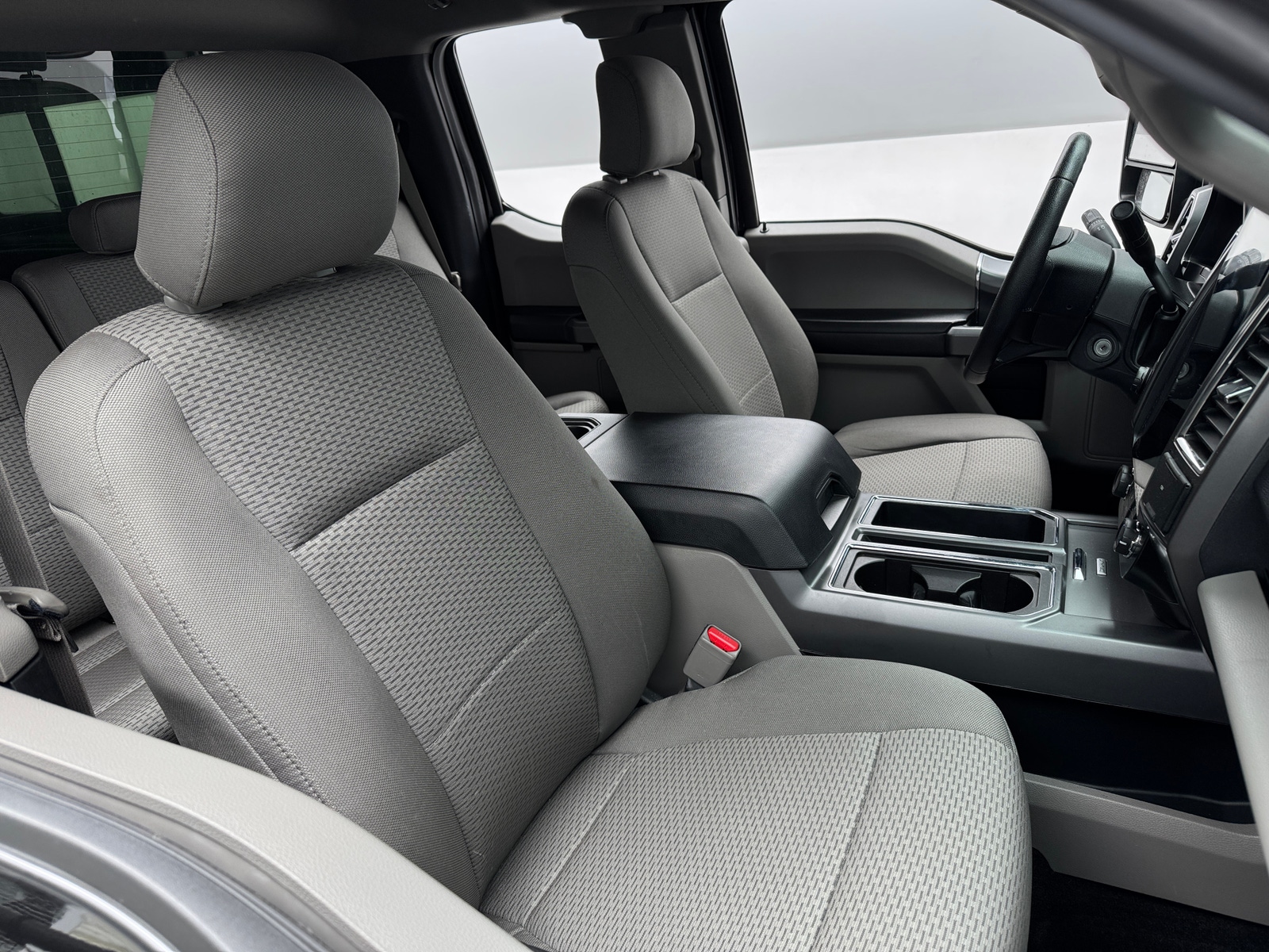 Thumbnail: 2015 Ford Econoline - 2