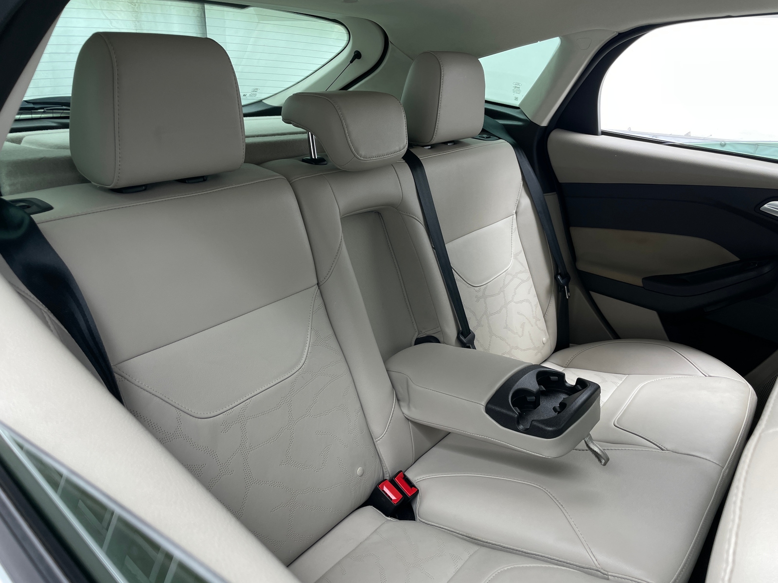 Thumbnail: 2017 Ford Focus - 5