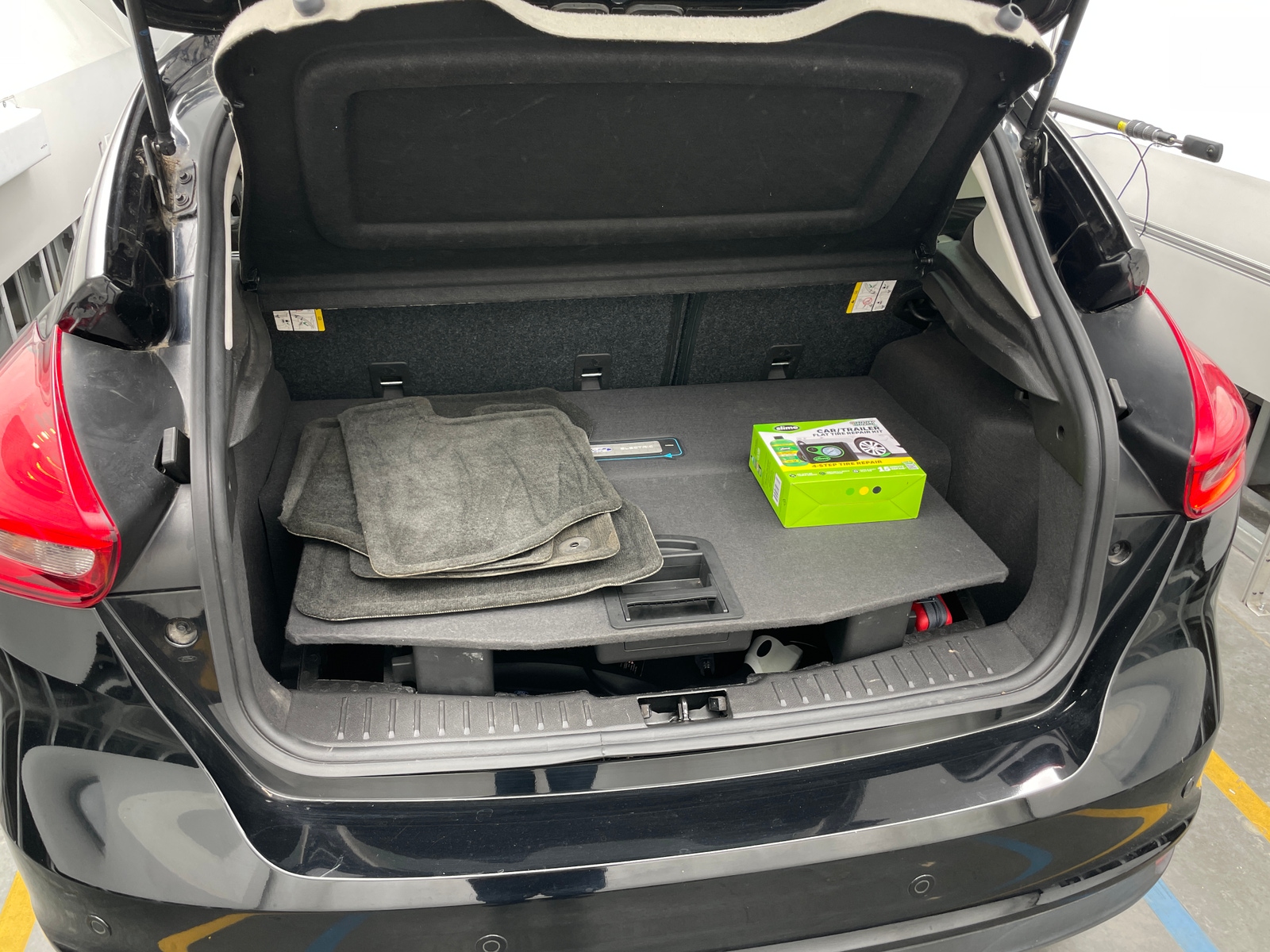 Thumbnail: 2017 Ford Focus - 6