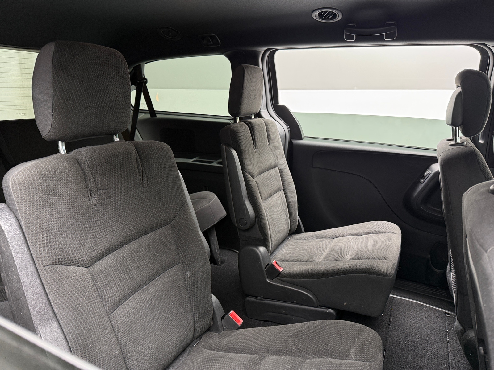 Thumbnail: 2019 Dodge Grand Caravan - 6