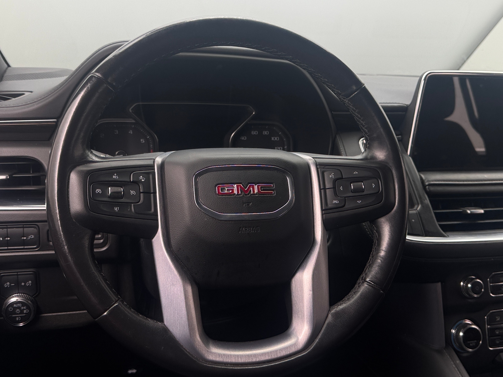 Thumbnail: 2021 GMC Yukon XL - 5