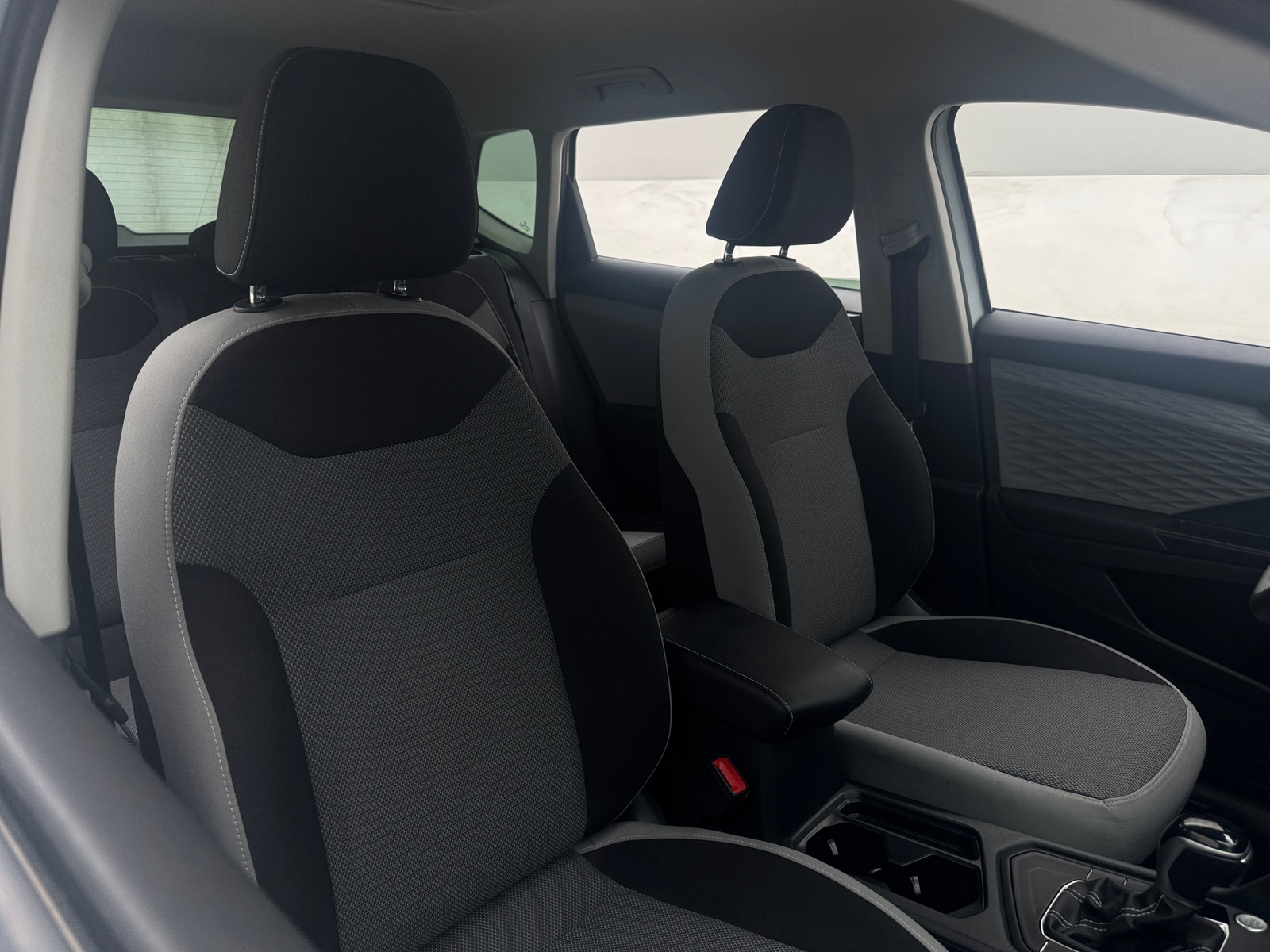 Thumbnail: 2022 Volkswagen Taos - 2