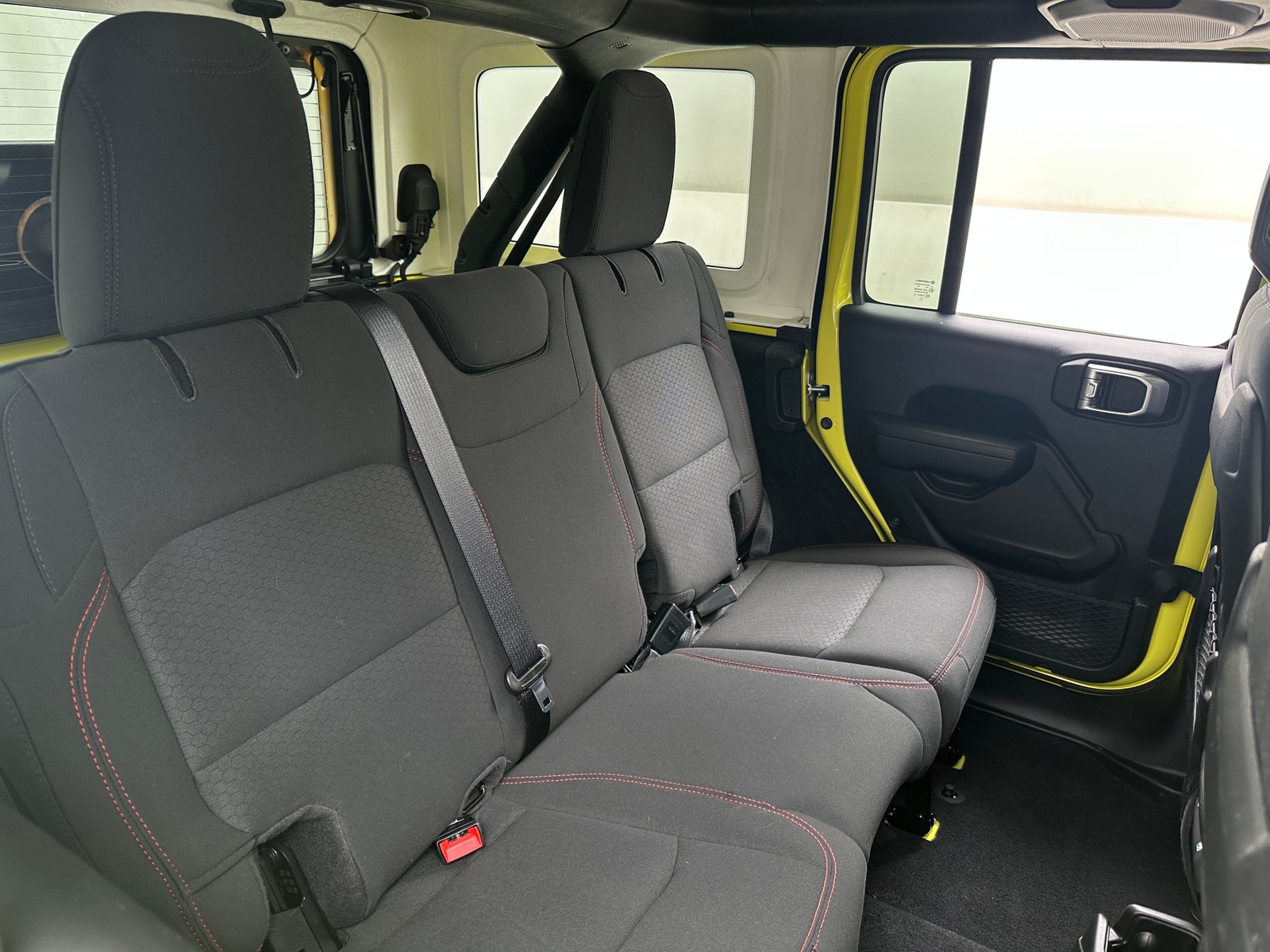 Thumbnail: 2022 Jeep Wrangler - 6