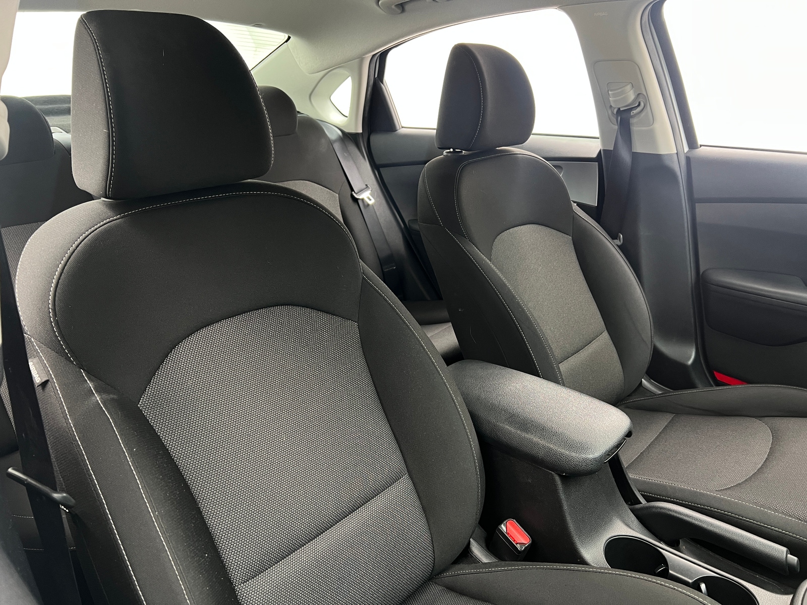 Thumbnail: 2022 Kia Forte - 2