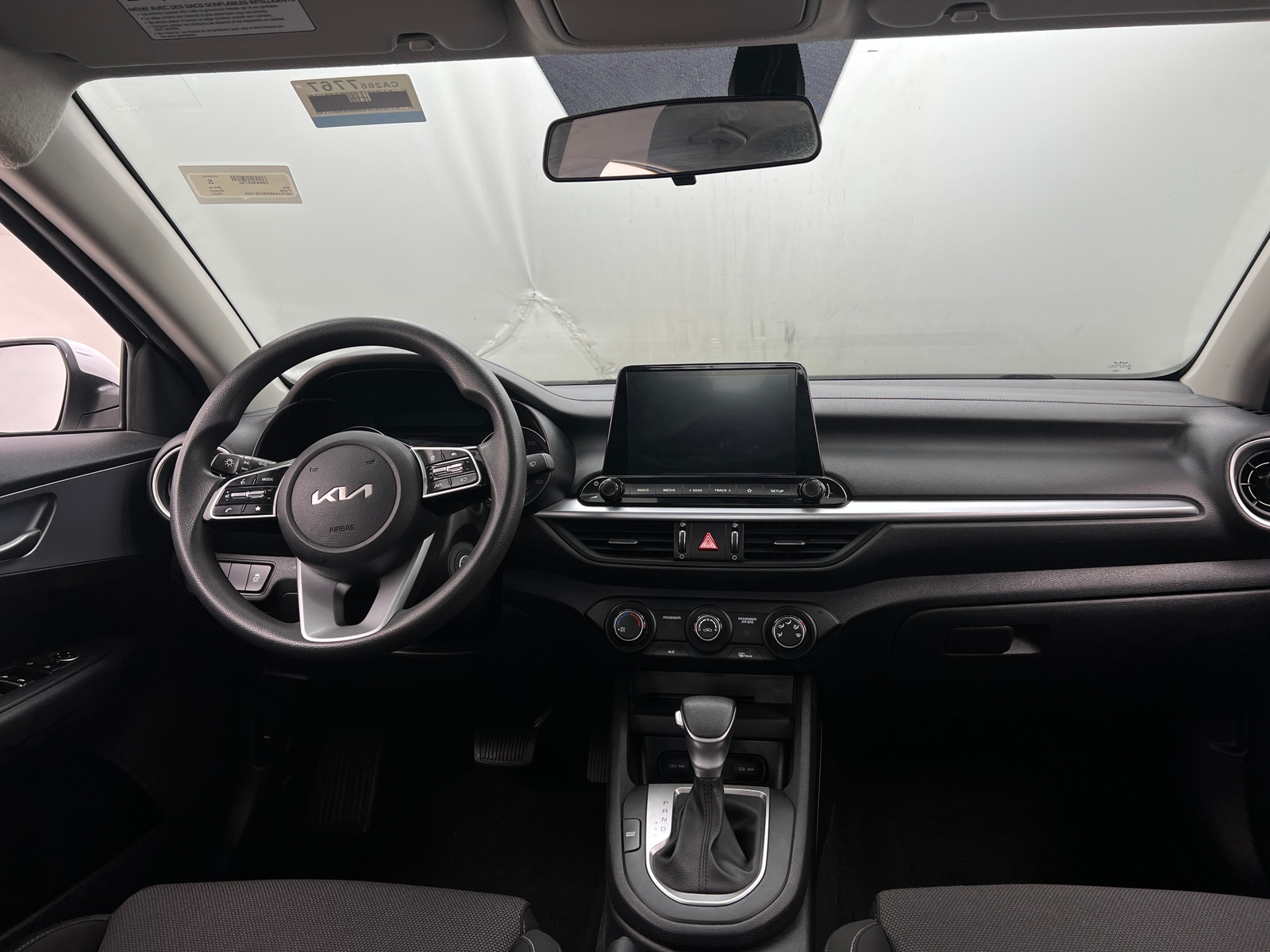 Thumbnail: 2022 Kia Forte - 3