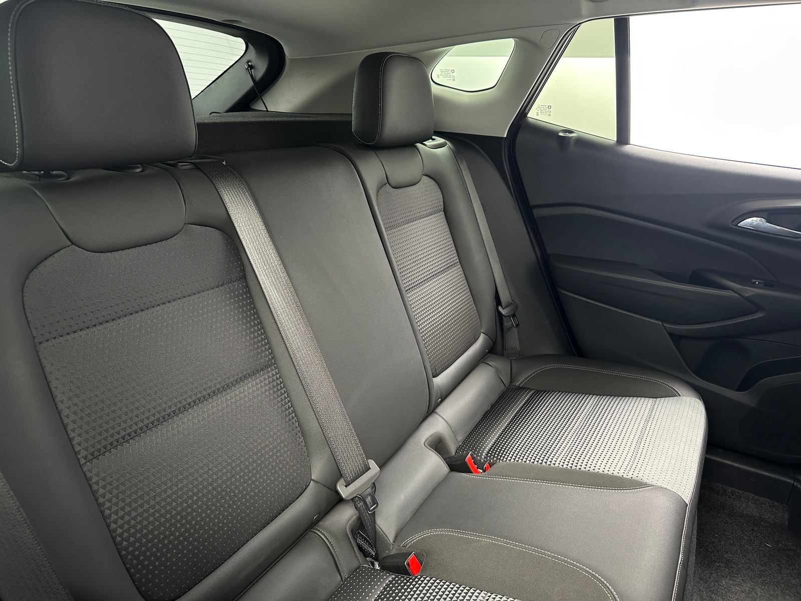 Thumbnail: 2025 Chevrolet Trax - 6