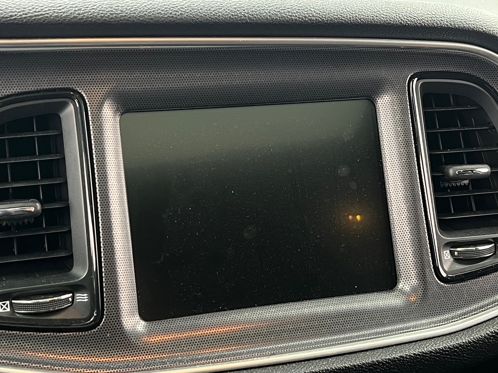 Thumbnail: 2016 Dodge Challenger - 2