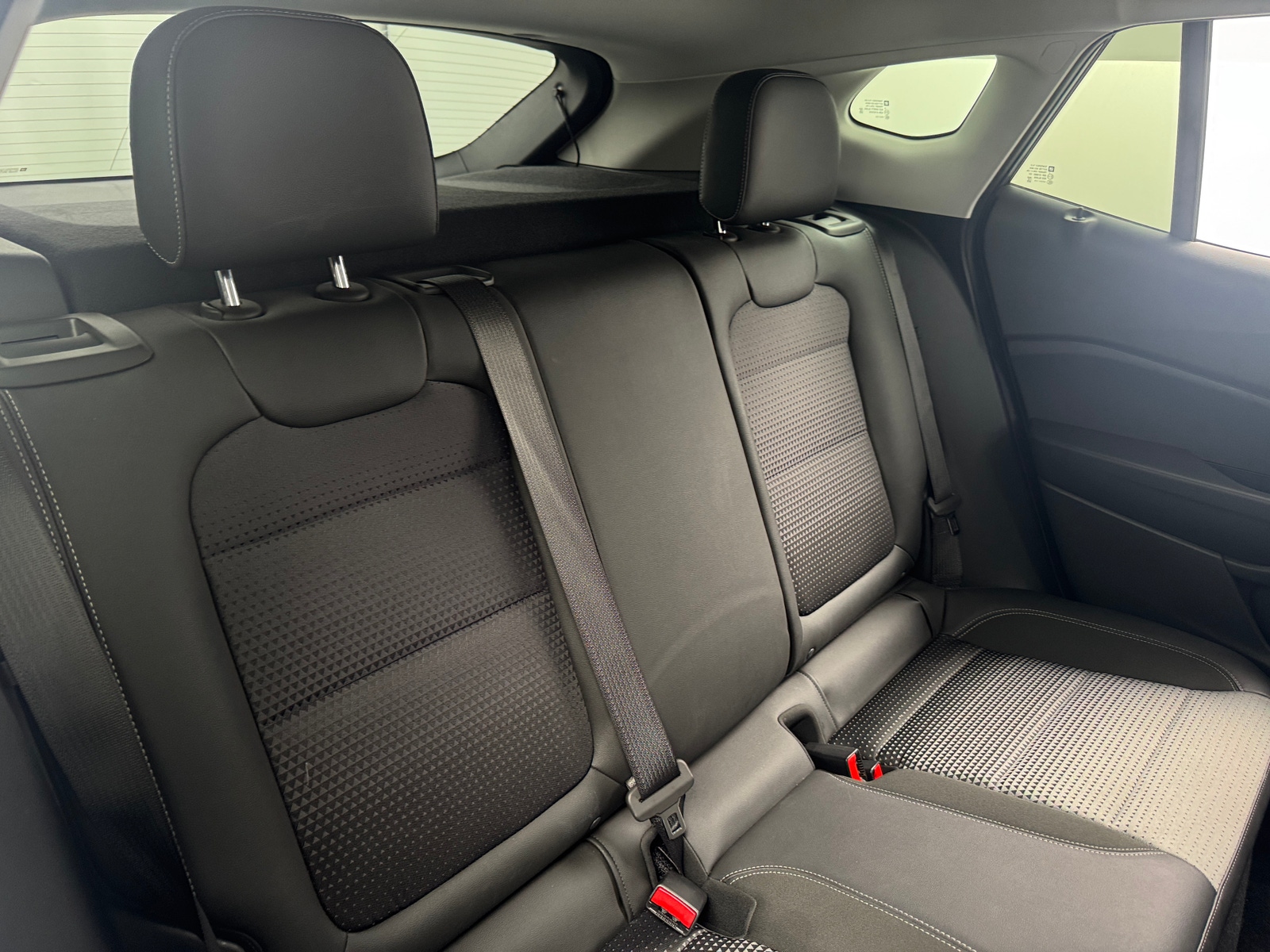 Thumbnail: 2025 Chevrolet Trax - 6