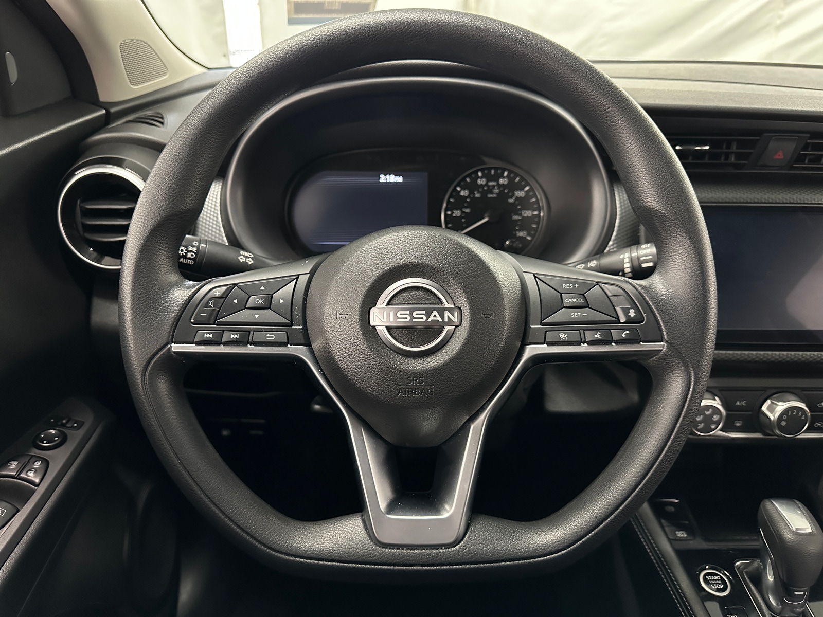 Thumbnail: 2024 Nissan Kicks - 5