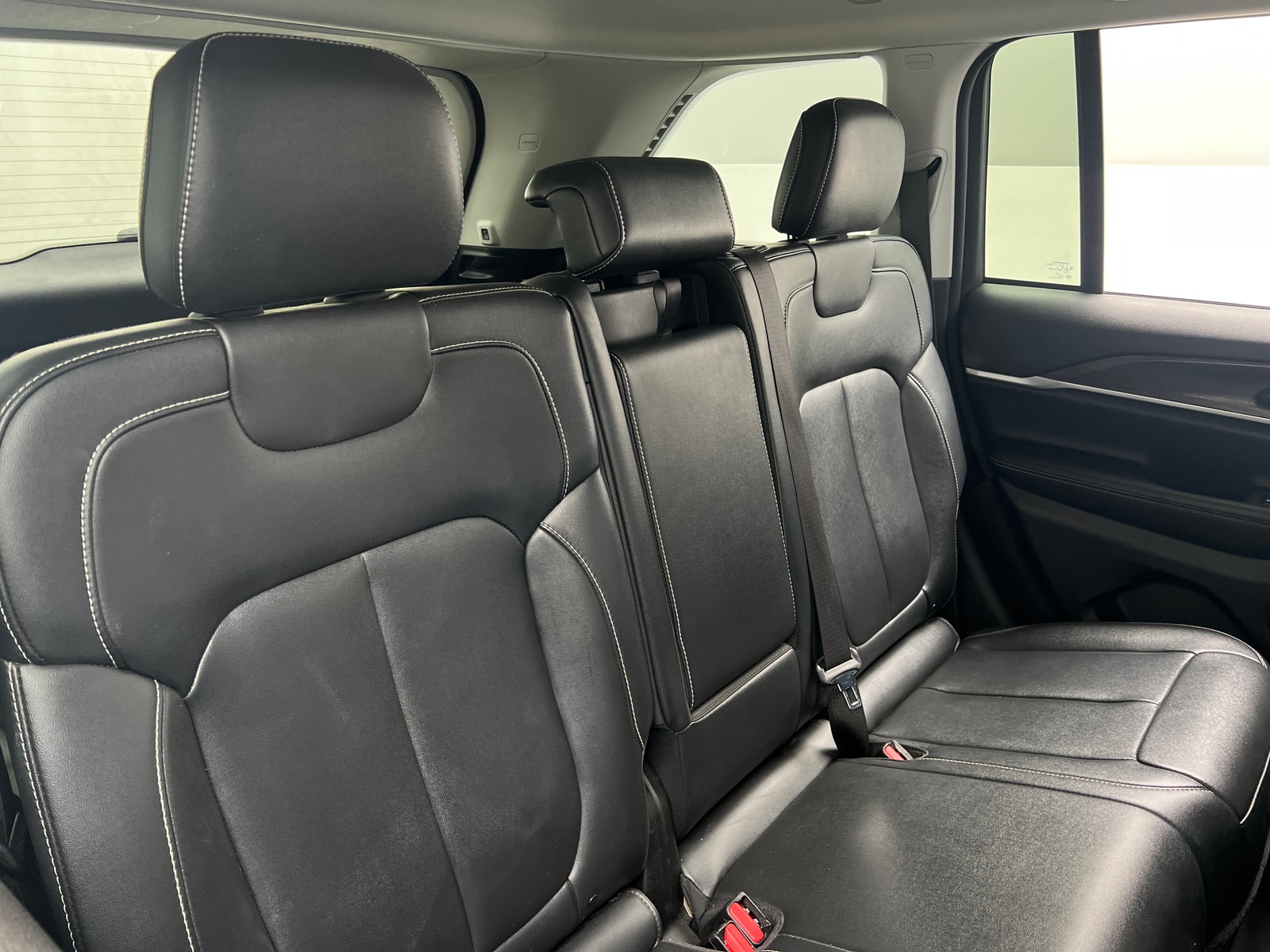 Thumbnail: 2023 Jeep Grand Cherokee - 5